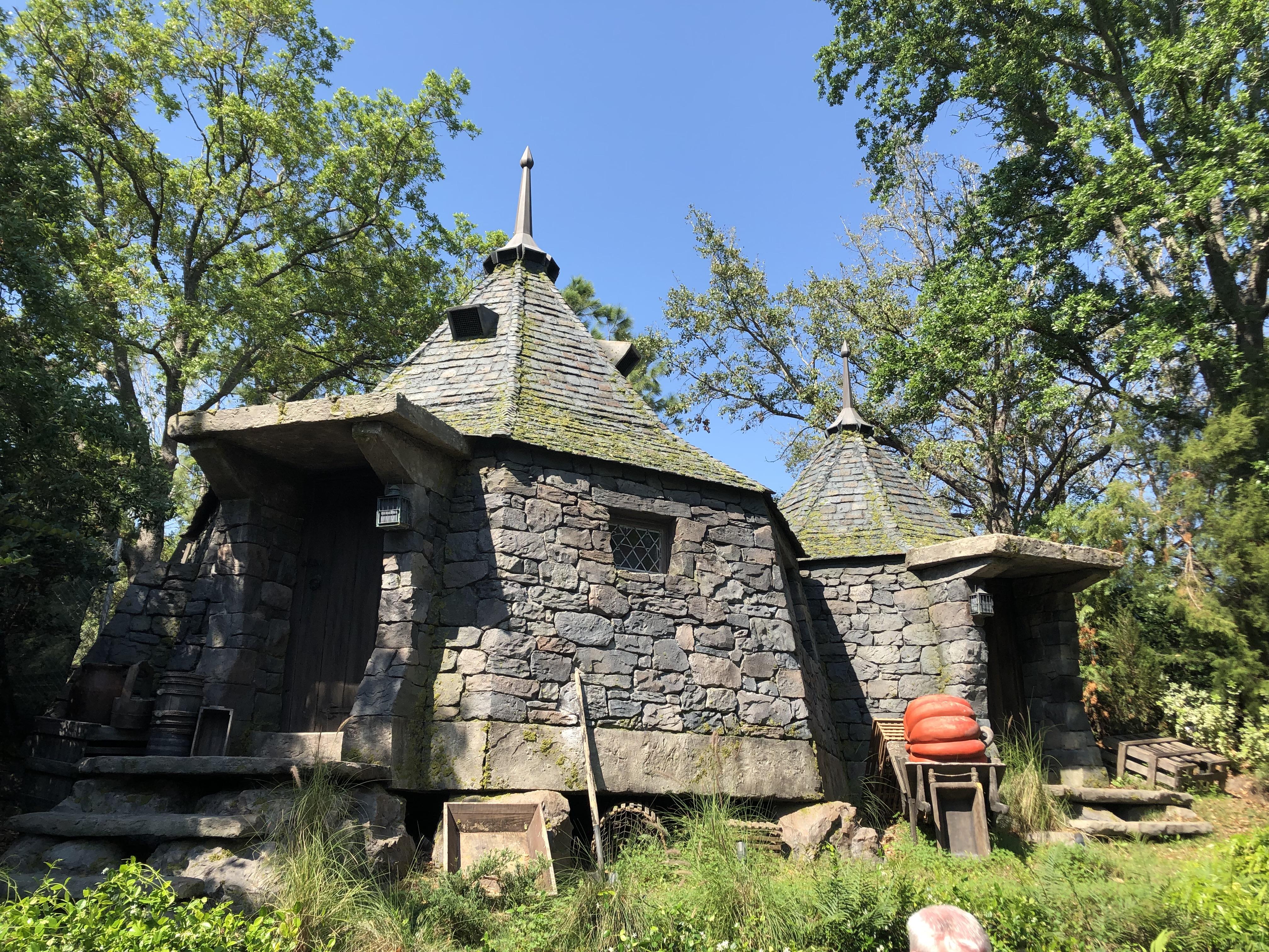 Hagrid’s hut is perfect at Universal Studios r/harrypotter