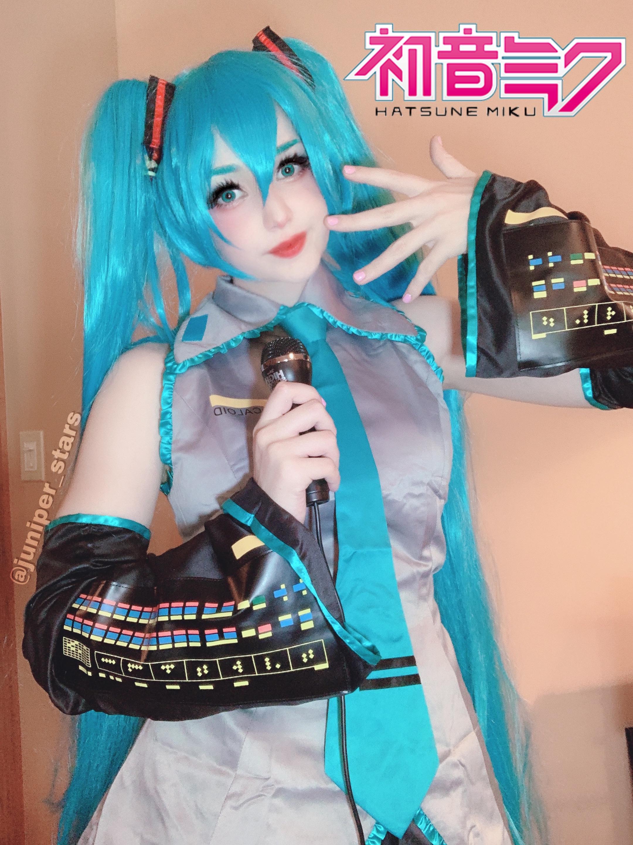 Good Hatsune Miku Cosplay