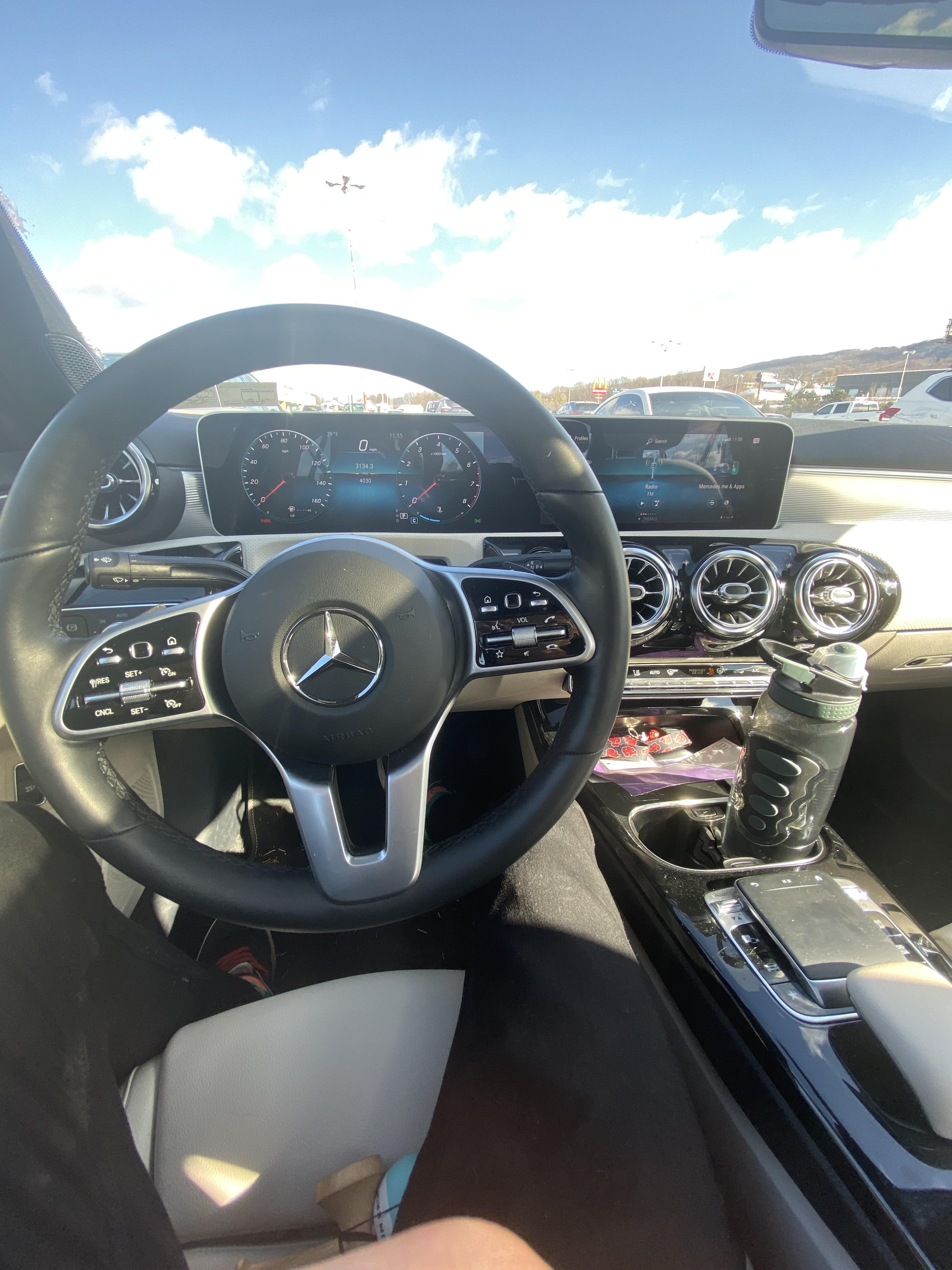 Loaner car for the day. Loving every second. A220 r/mercedes_benz