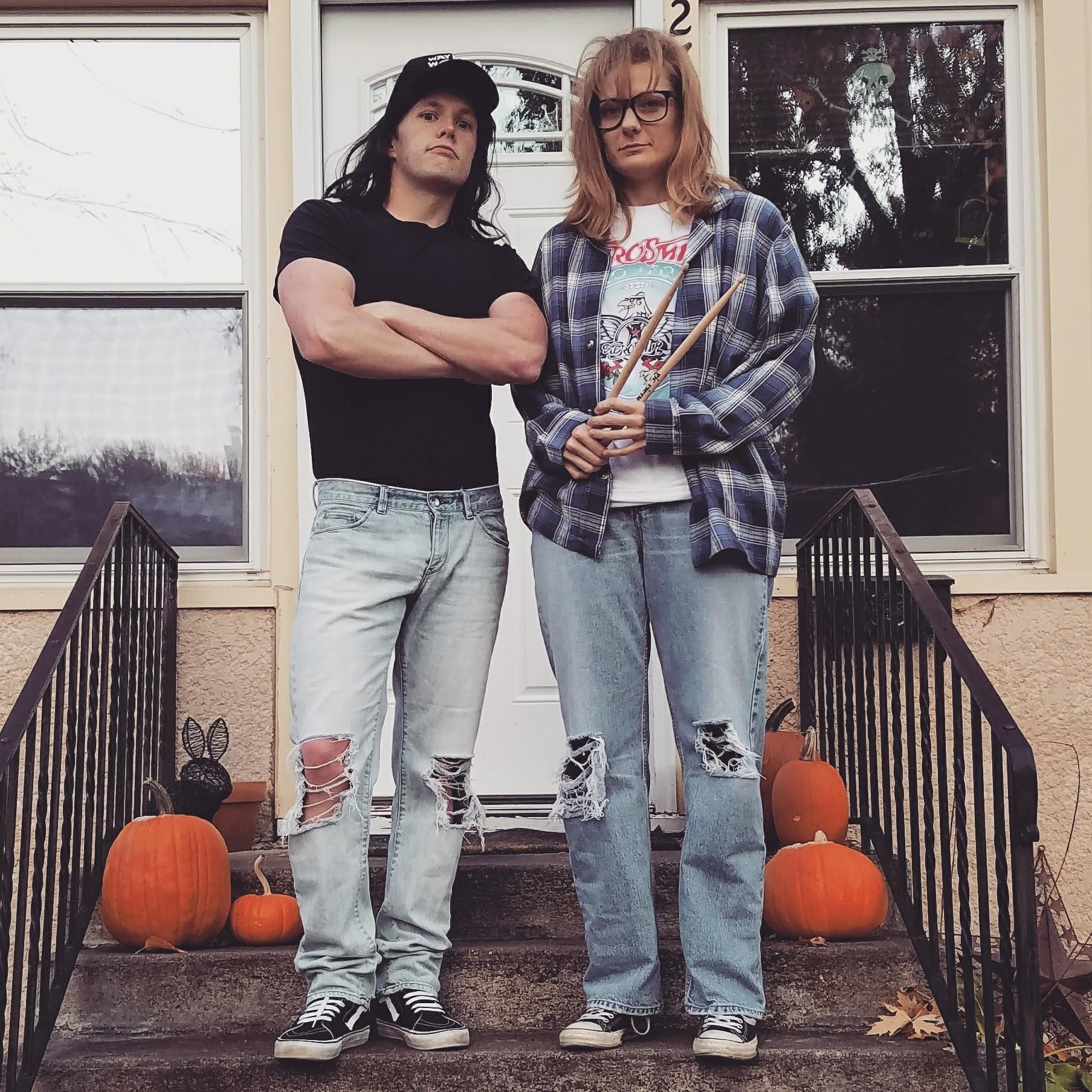 Party on Wayne, party on Garth. [Halloween Costume] r/nostalgia