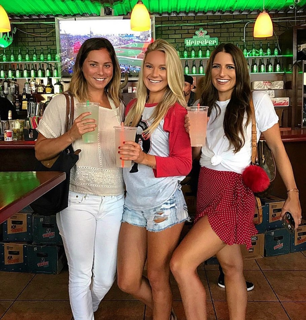 [2] wife's friends : PickOne