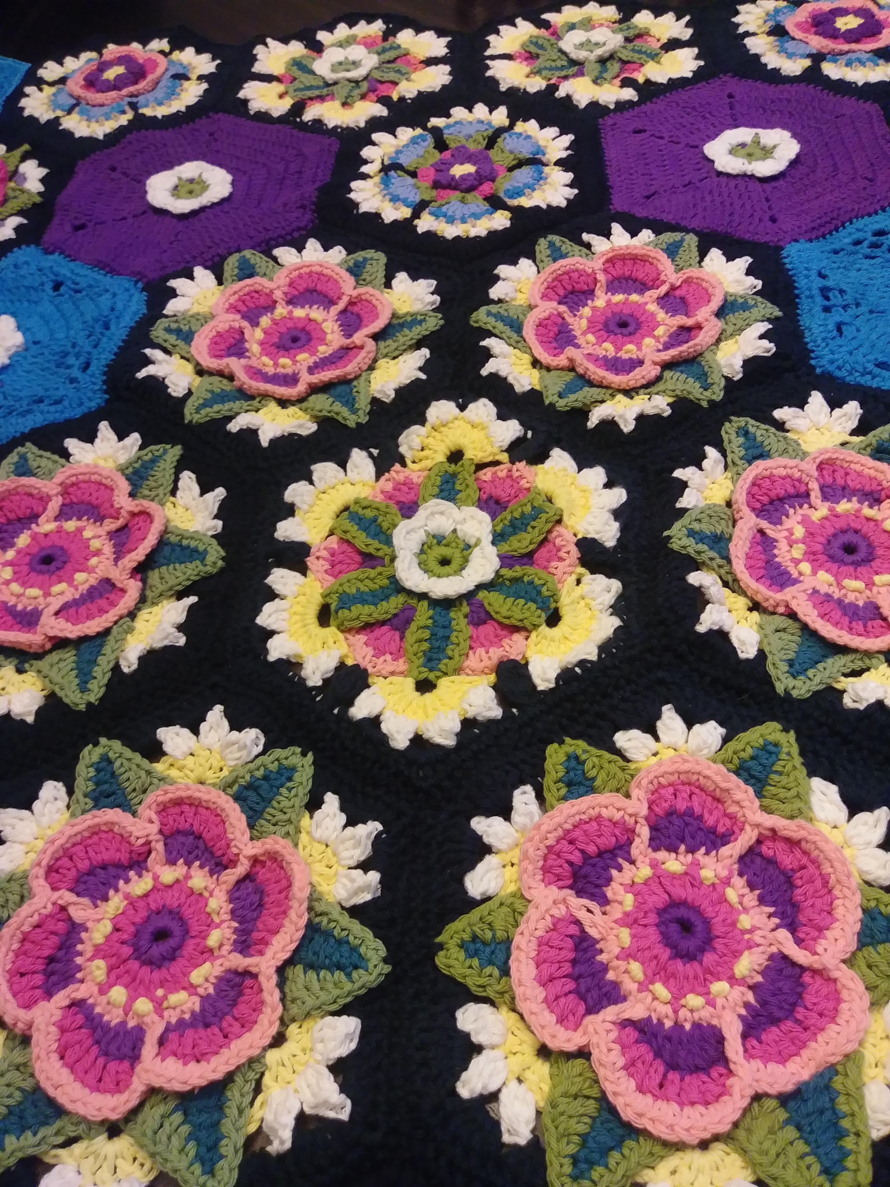 Frida's Flowers r/crochet