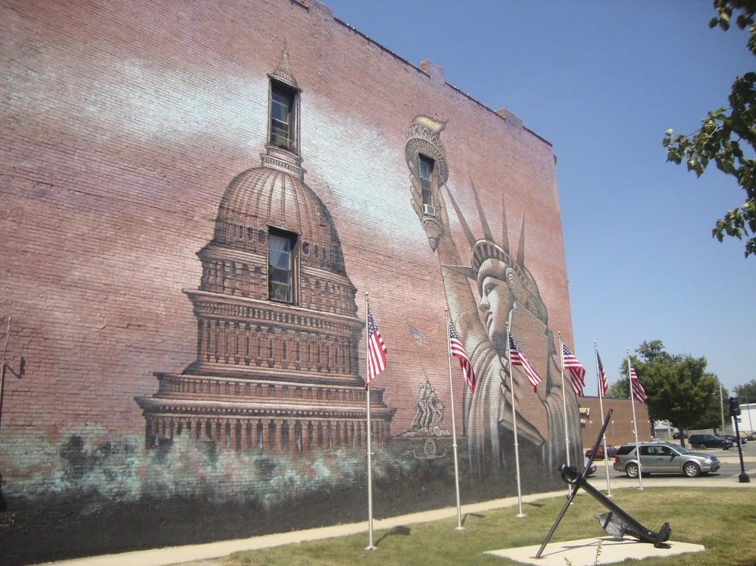 Mural in Findlay, Ohio r/streetart