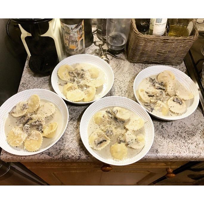 Homemade ravioli with white wine sauce r/pasta