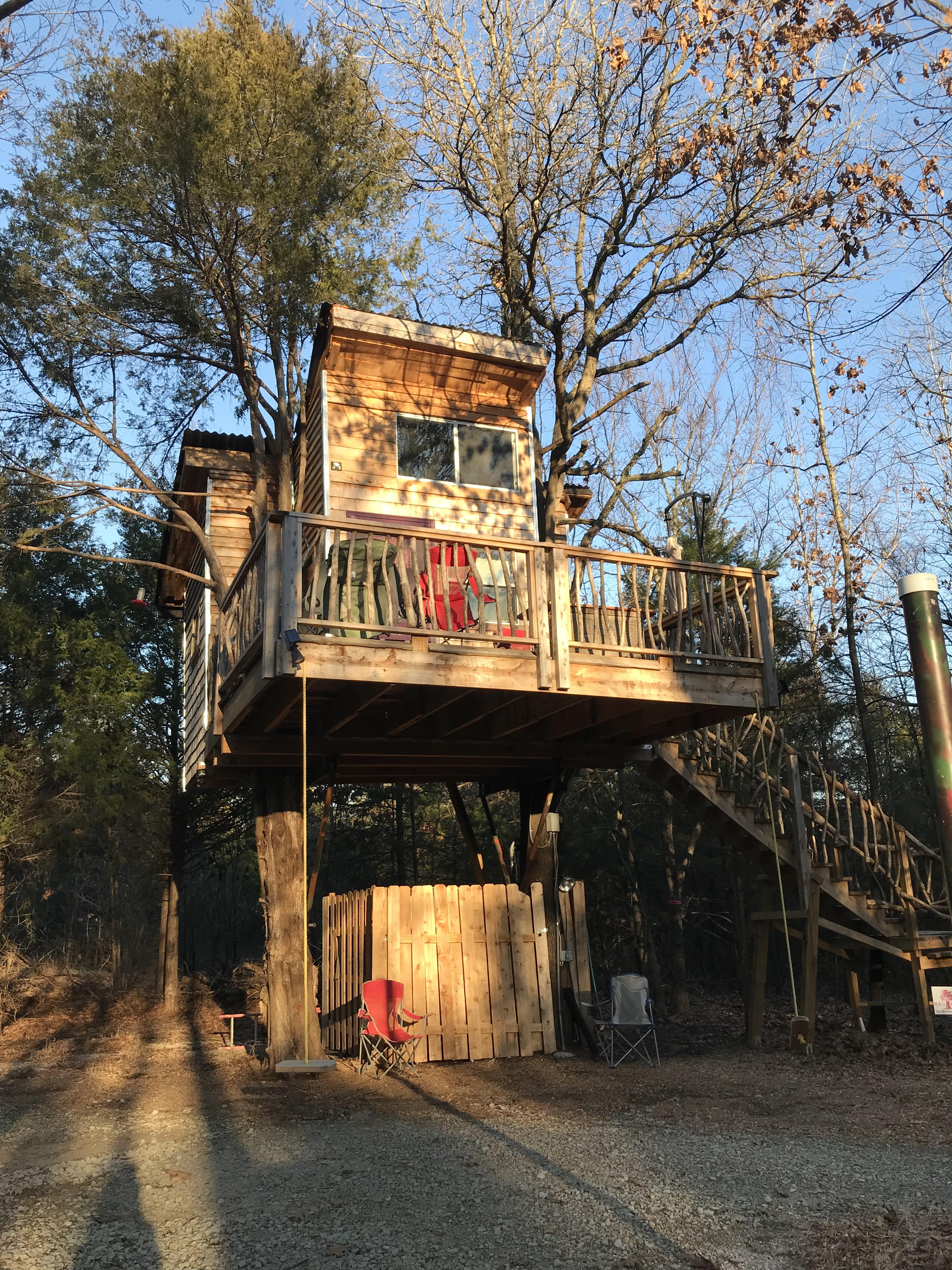 Airbnb Treehouse in Eufaula, OK r/oklahoma