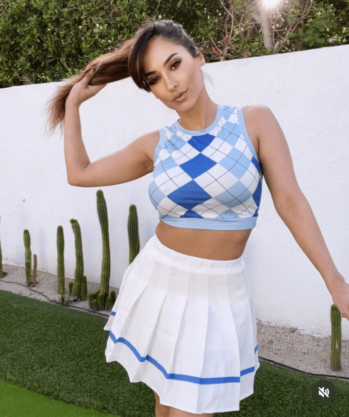 Reena Sky : ModelsGoneMild