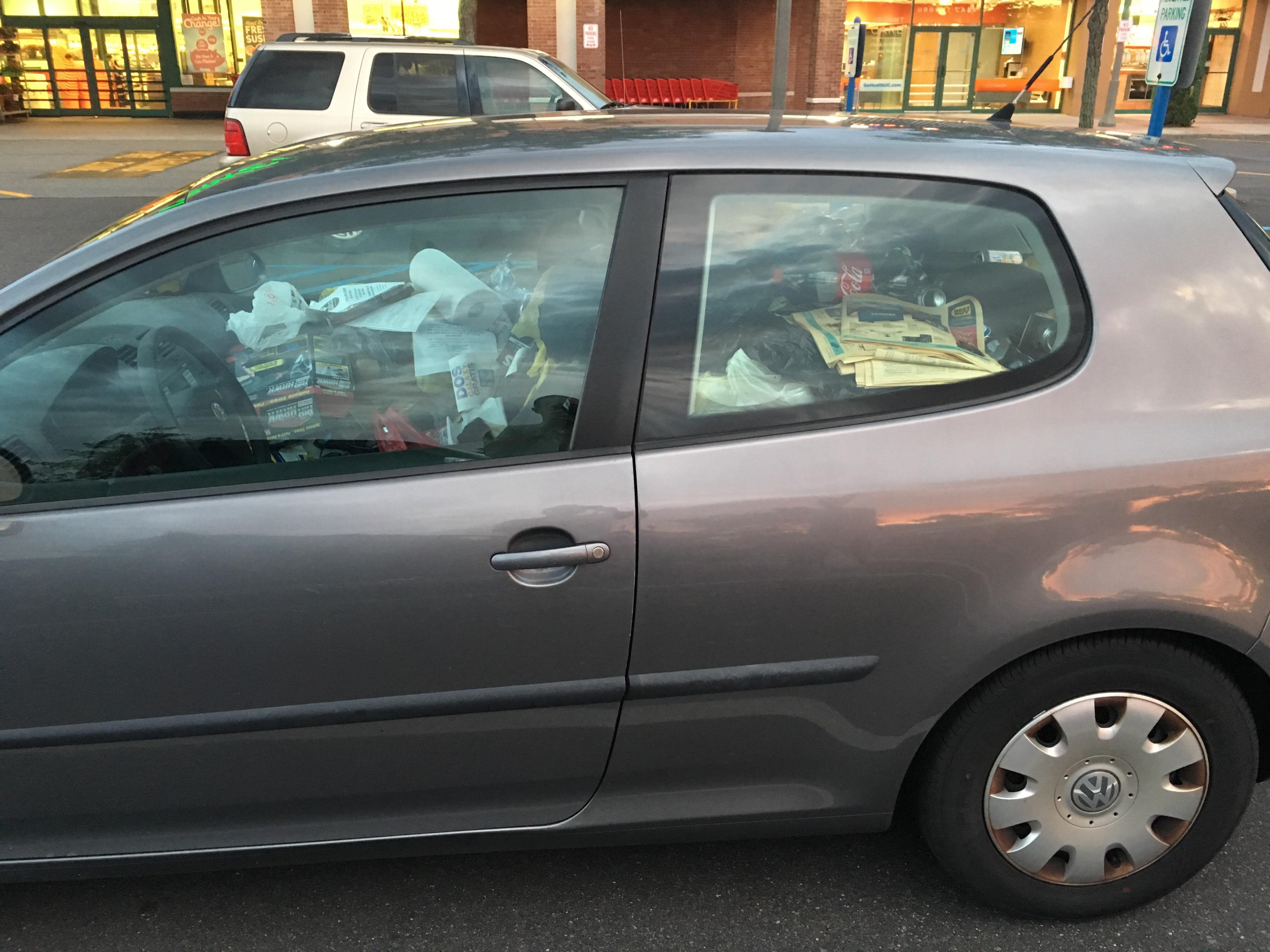 Some classy garbage on Long Island r/carbage