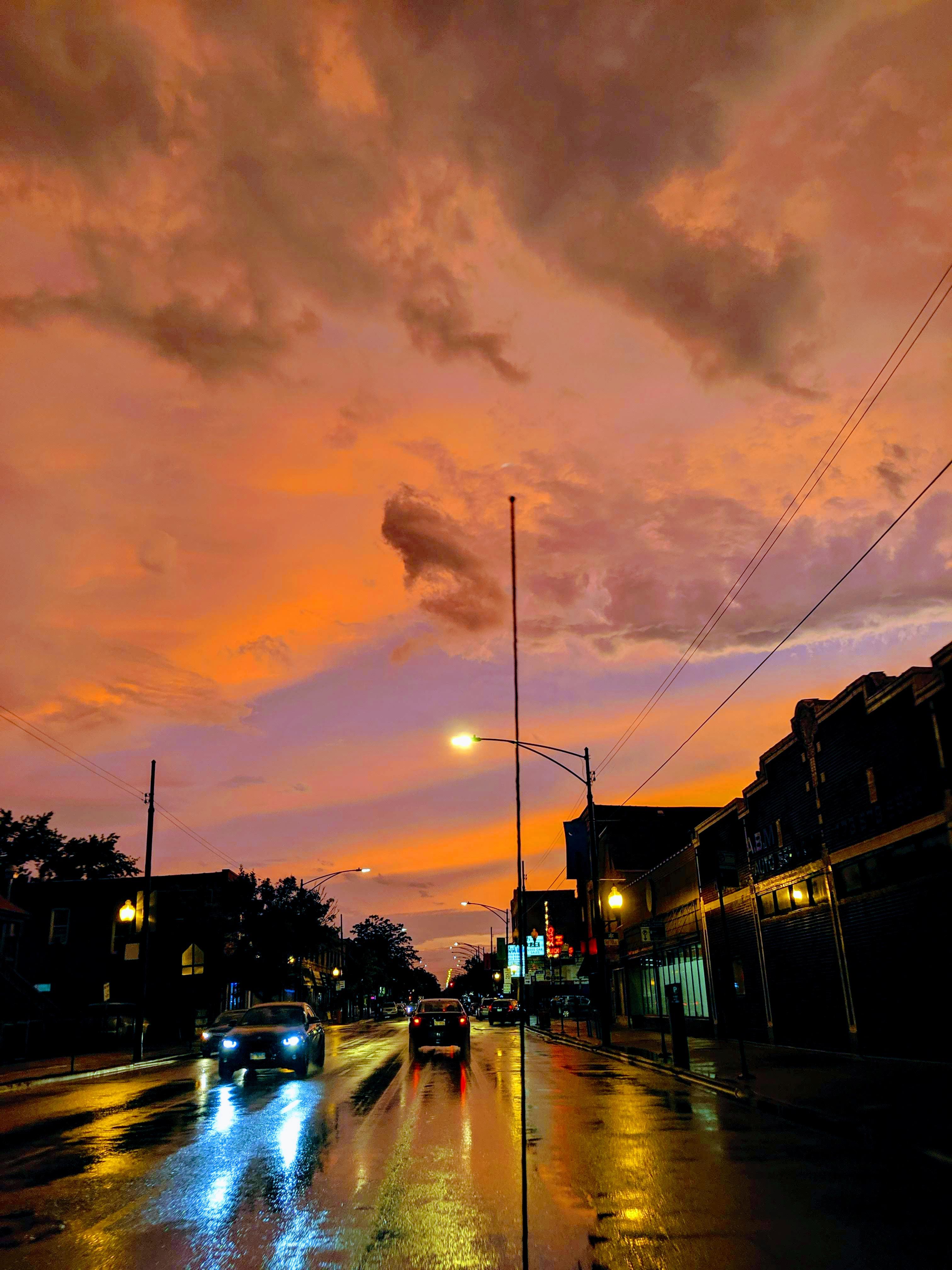 Neighborhood at sundown r/pics