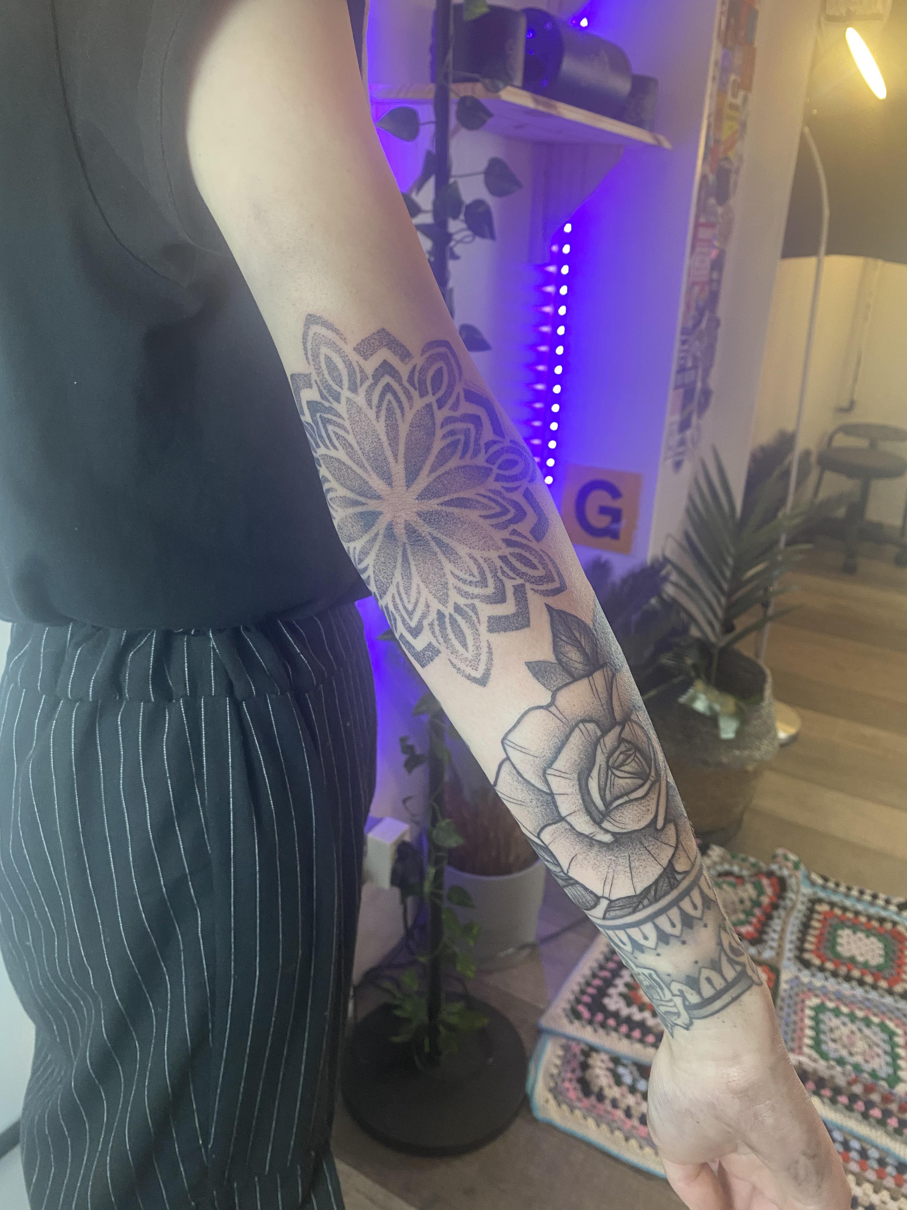 Details 73+ jungle flower tattoos latest in.eteachers