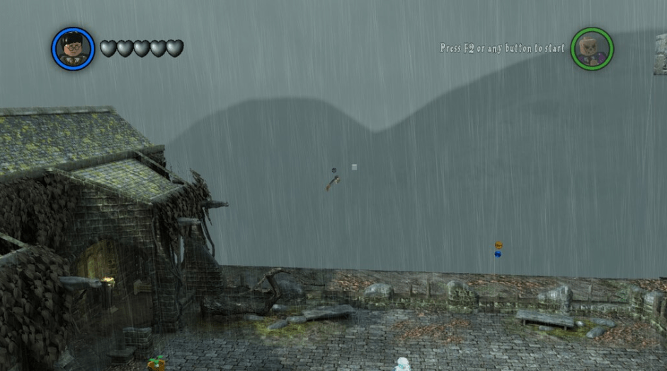 What's that small white box in the courtyard on LEGO Harry Potter