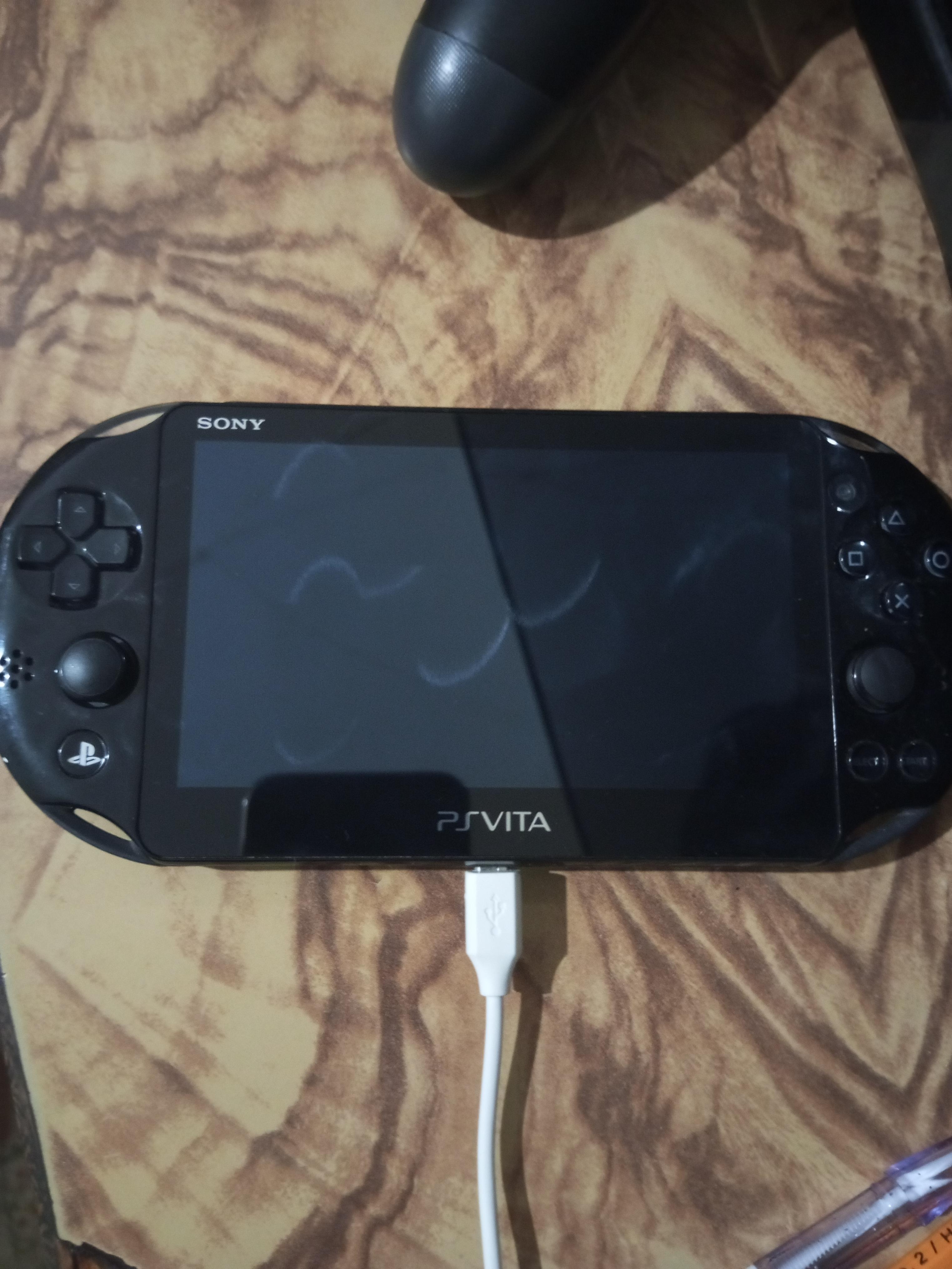 my charger always gets stuck in the port and i have to pull it out by