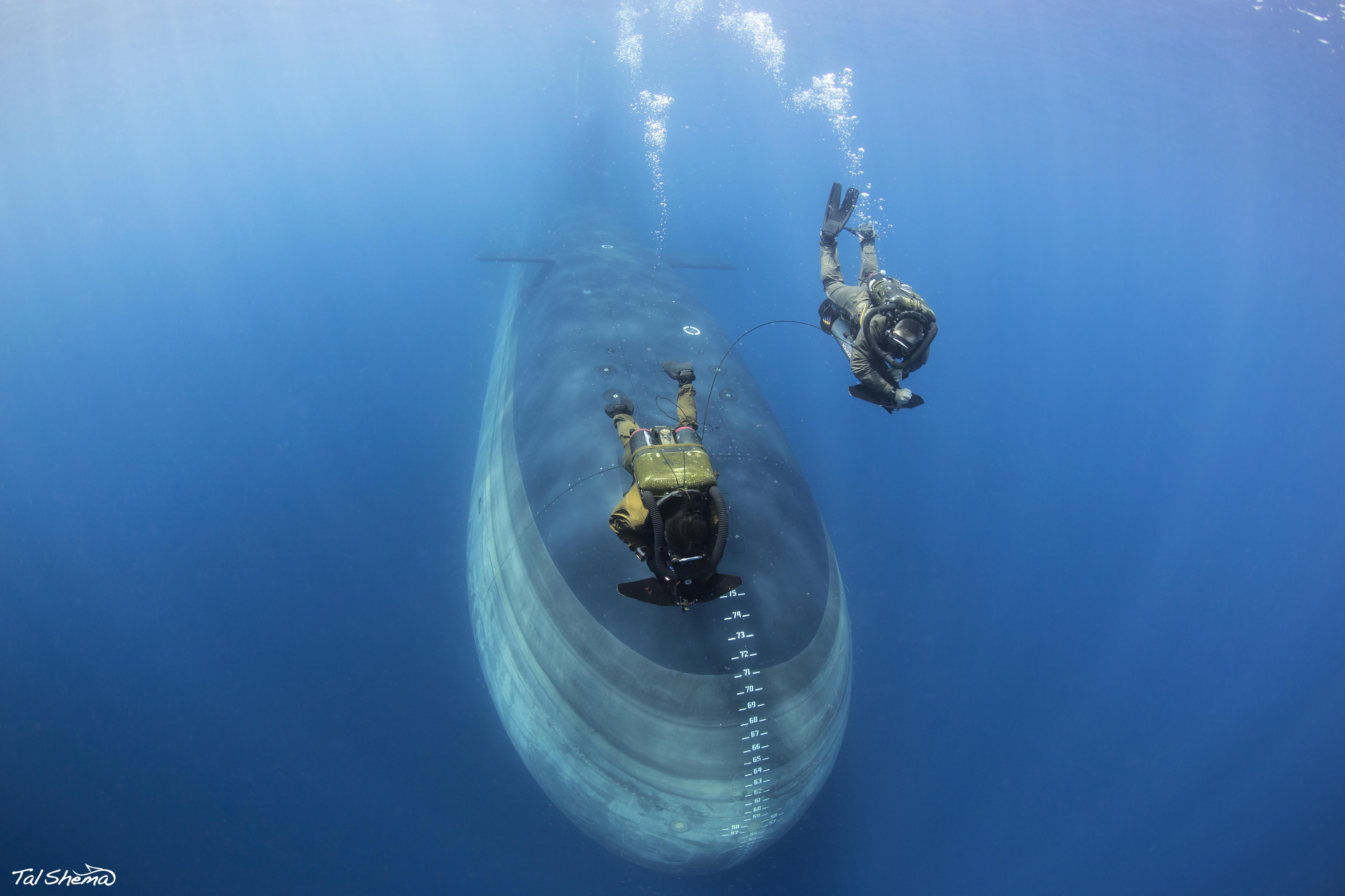 Israeli Navy's SpecOps training with Dolphin 2 (AIP) class SSK. Photo