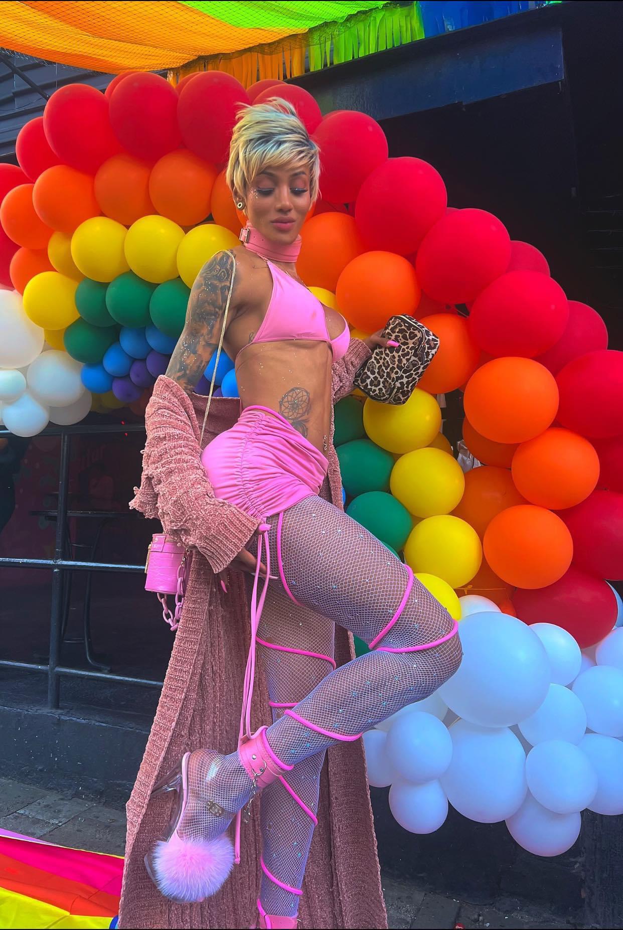 Laura Saenz : transgoddesses