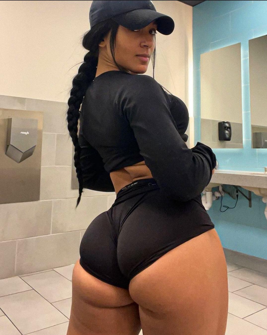 Lady Tarzan : ThickFit