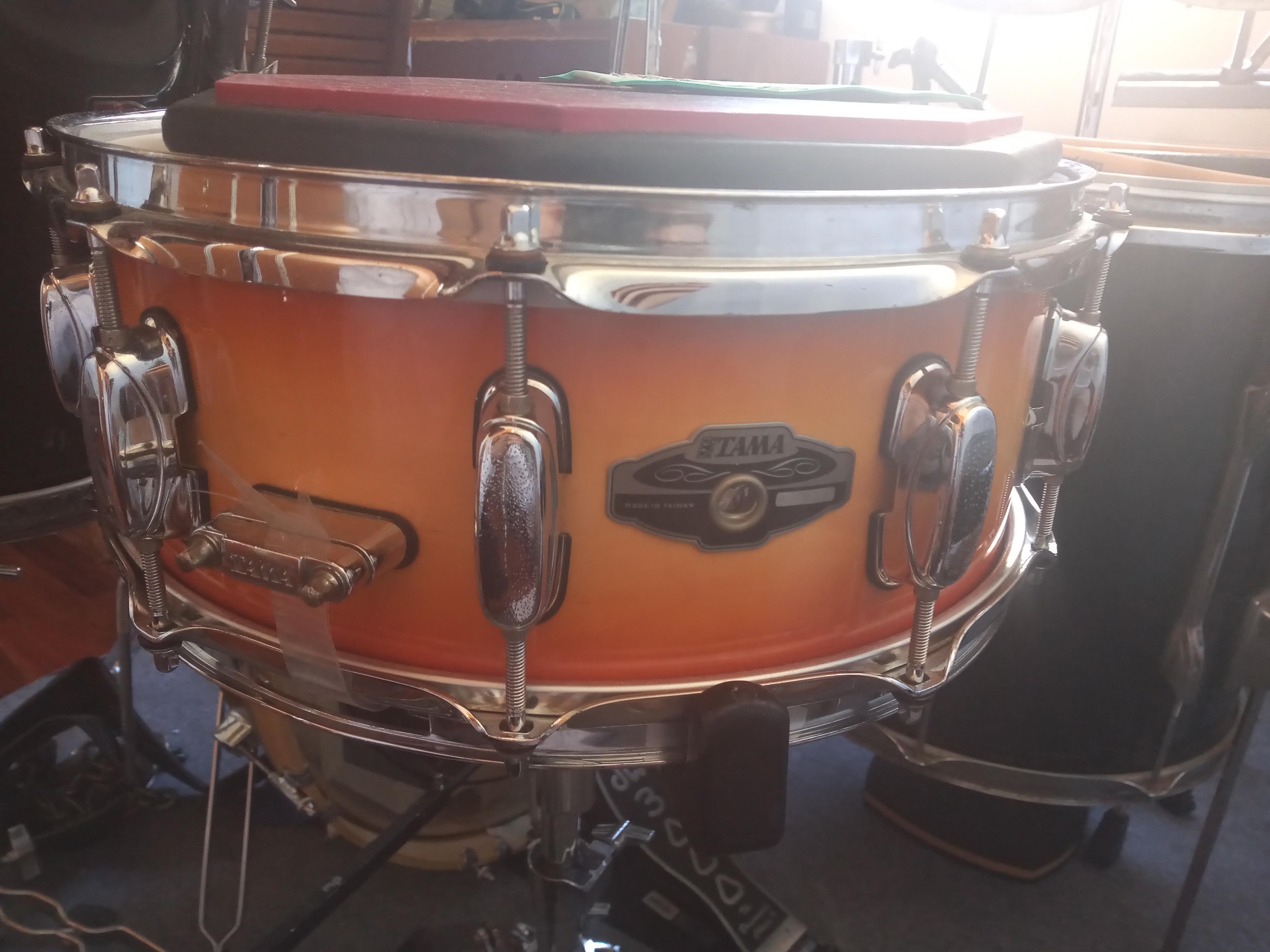Does anyone know how much this snare costs? I can't find any reference