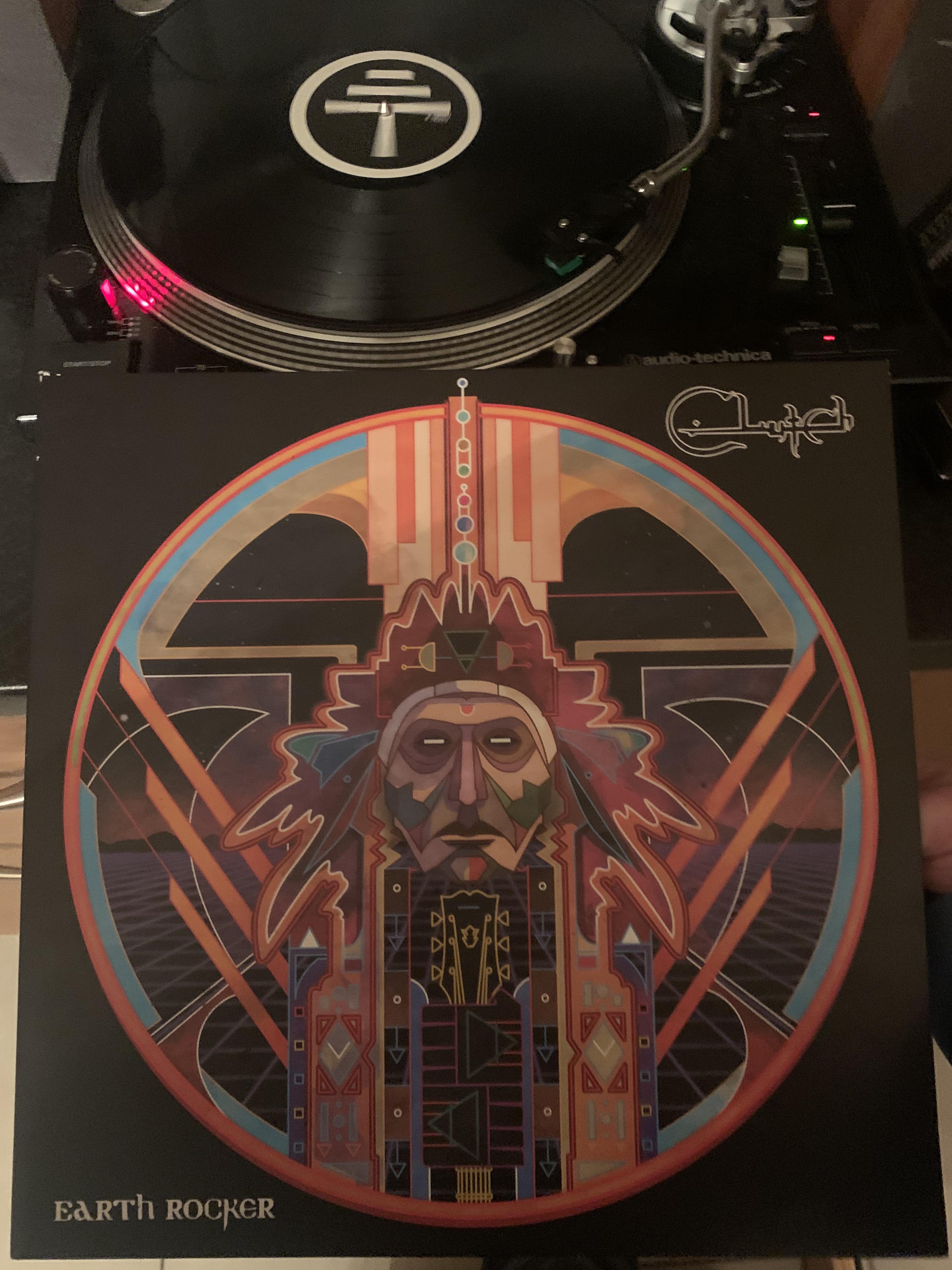 Clutch Earth Rocker. What an album, whole band on fine form here r