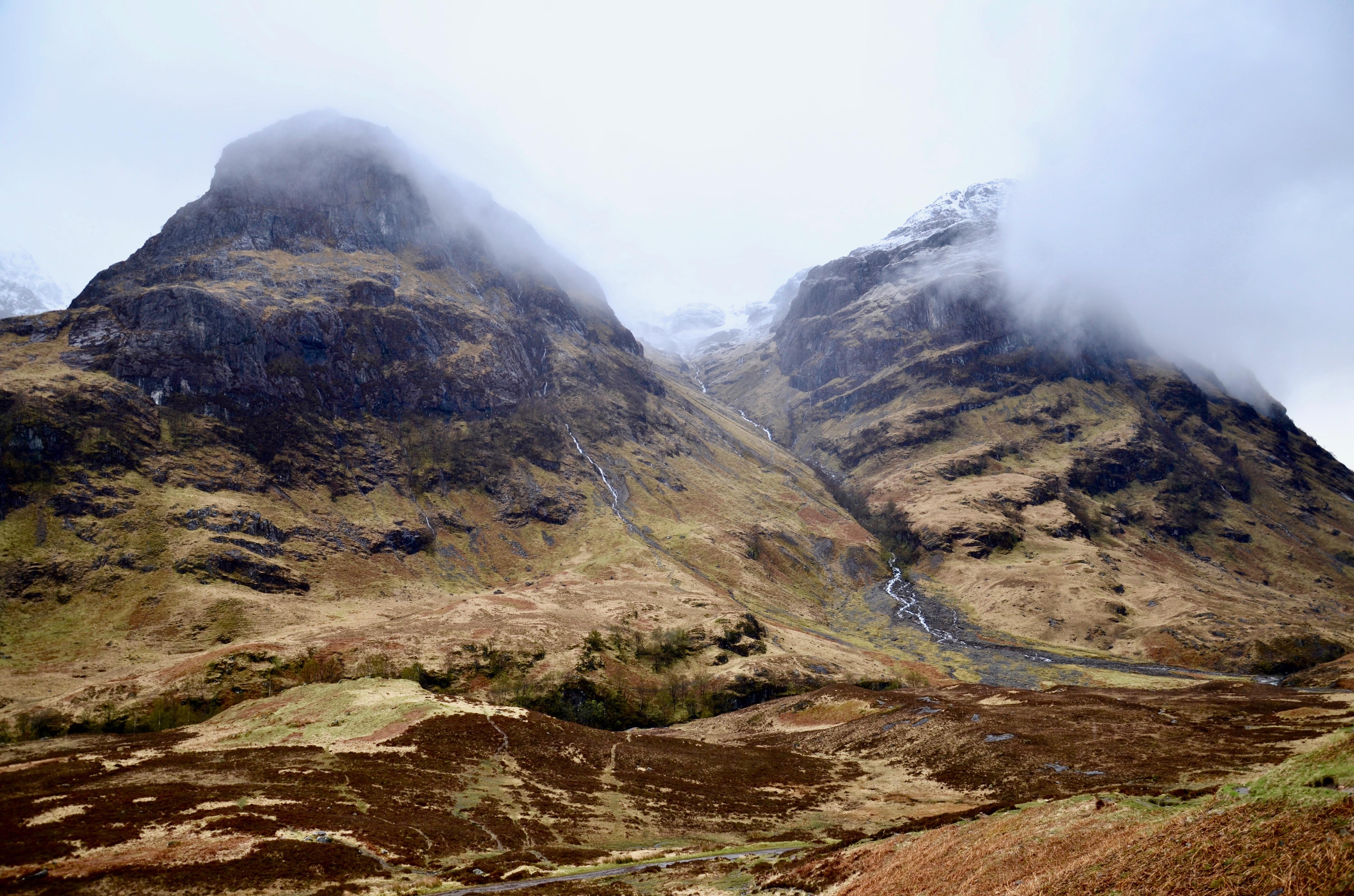 Glen Coe, Scotland [OC][4928 x 3264] r/EarthPorn
