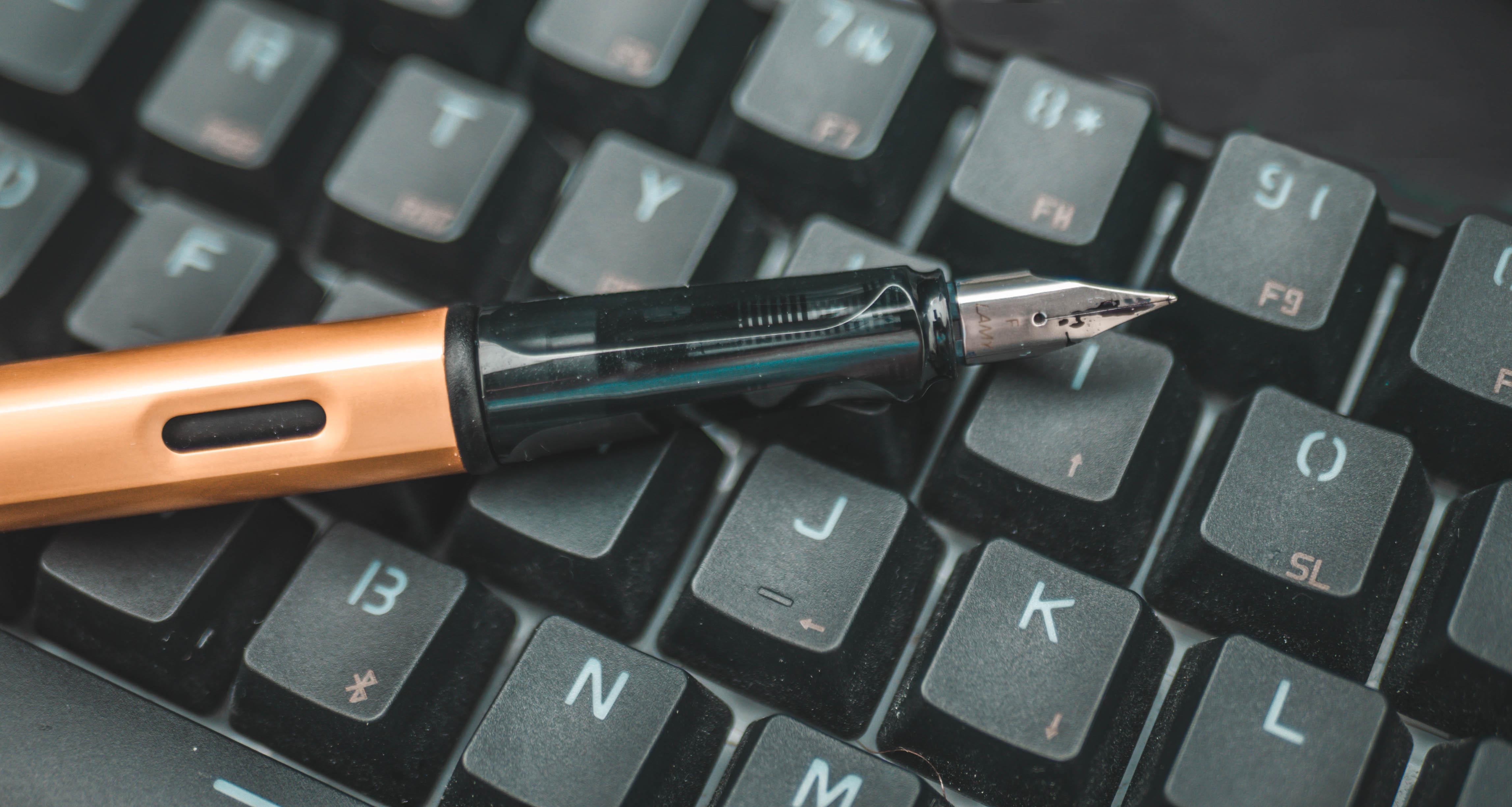 It's not much but it's my first nice fountain pen and it's here just in