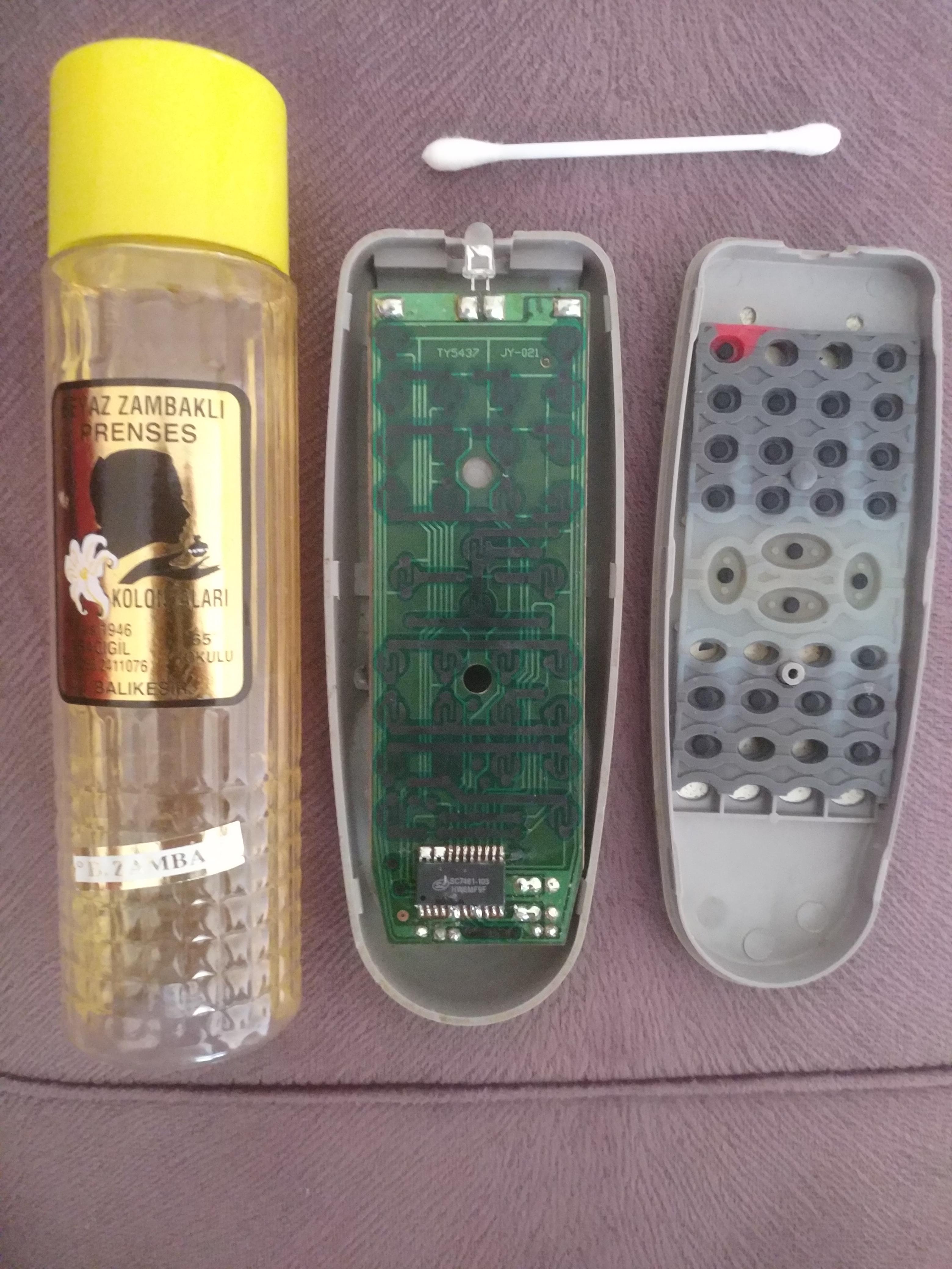 How to repair ols tv remotes (Guide in comments) r/howto