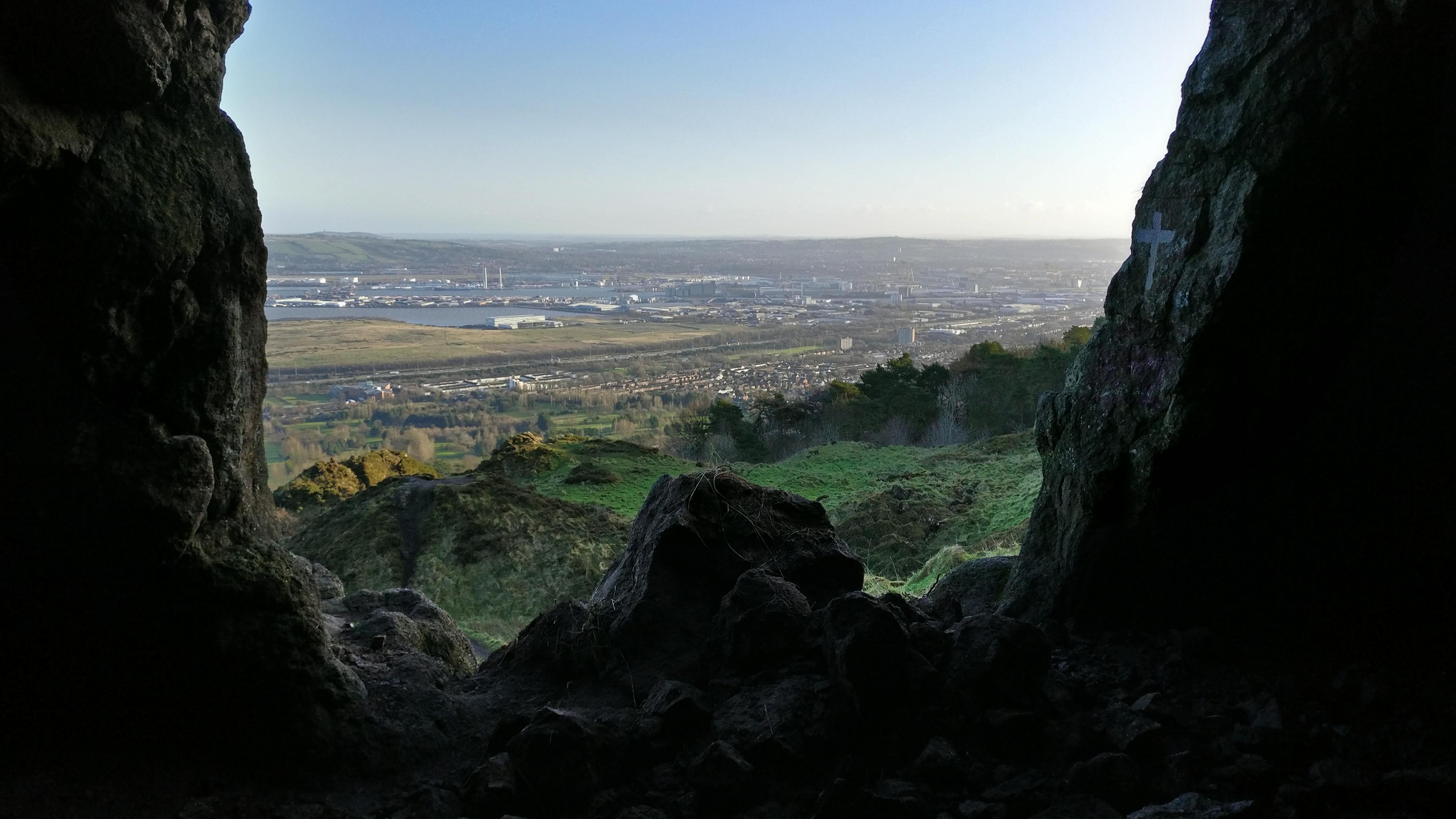 View from inside Cave Hill, Belfast, Northern Ireland [OC] [4096x2304