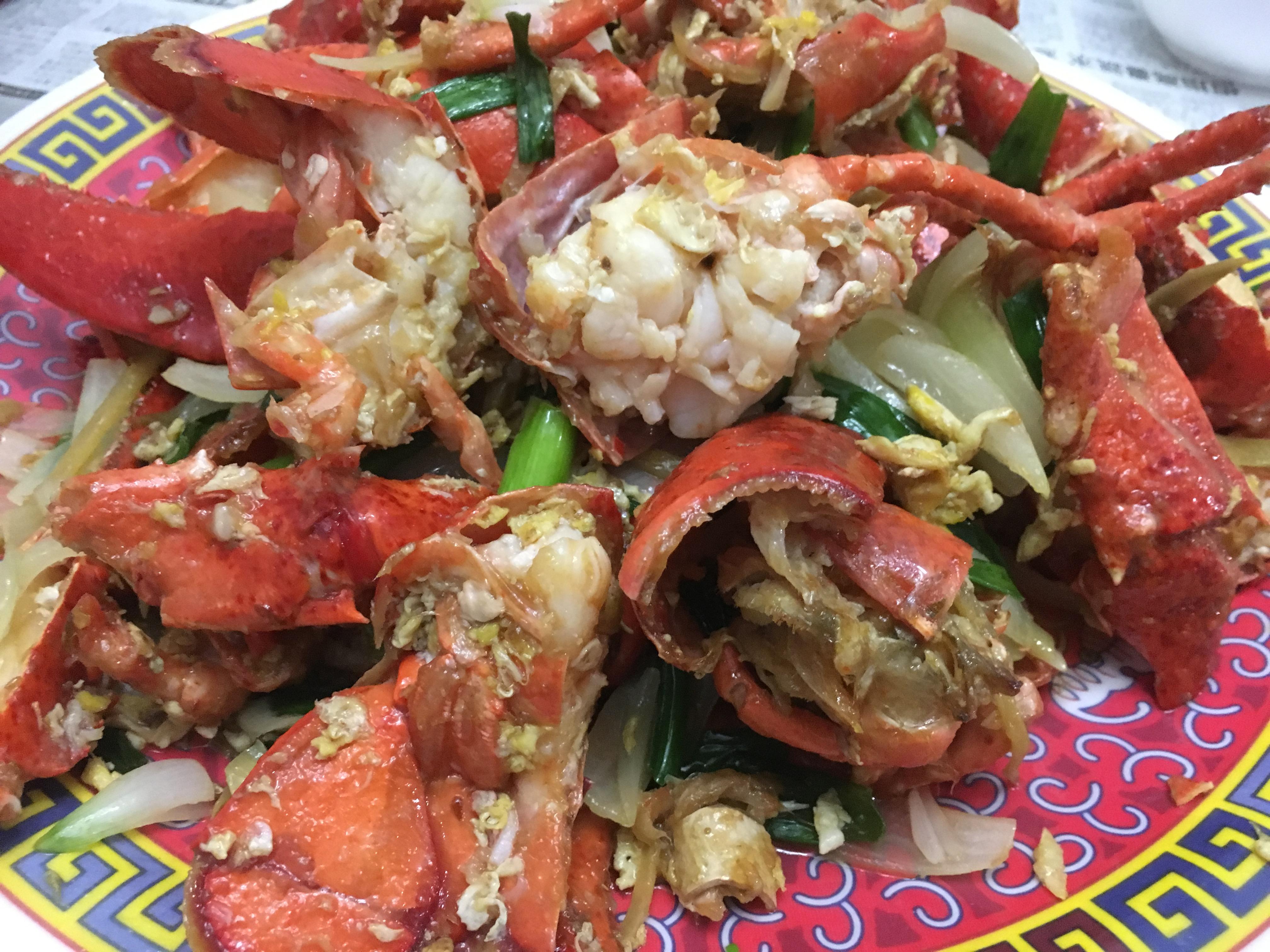 [homemade] lobsters stir fry with ginger and scallion sauce r/food