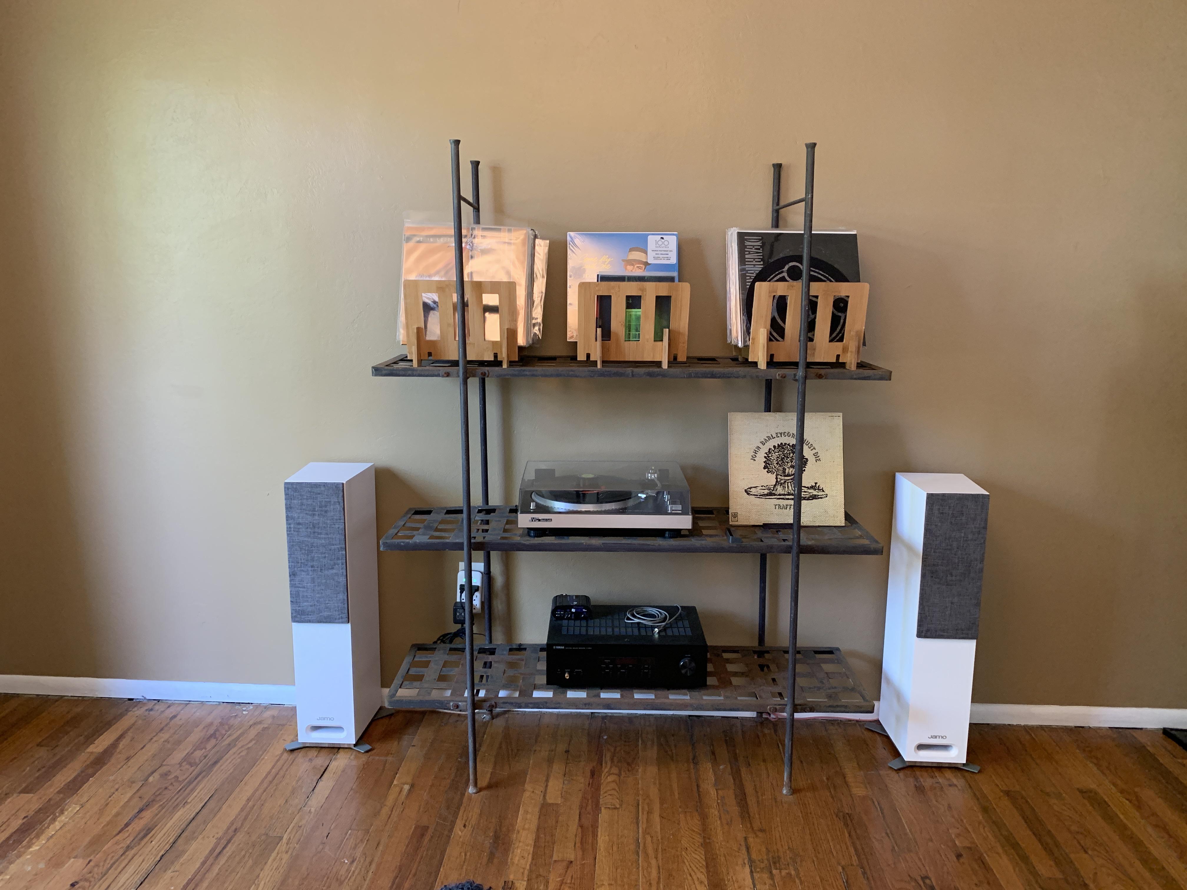Just upgraded to my first floor standing speakers for my setup. Took a