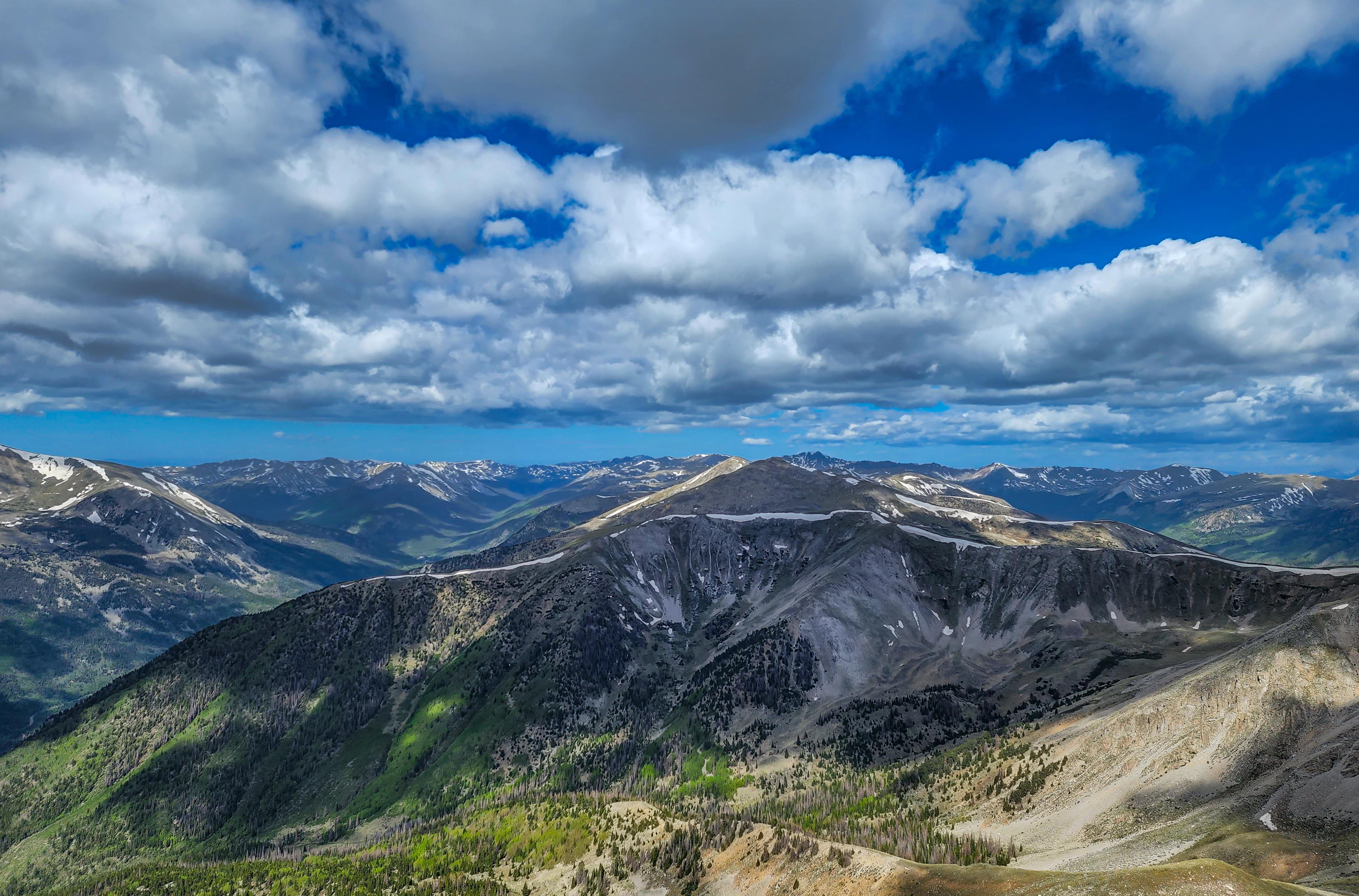 Peak of Mount Princeton, CO [OC][3942x2600] EarthPorn