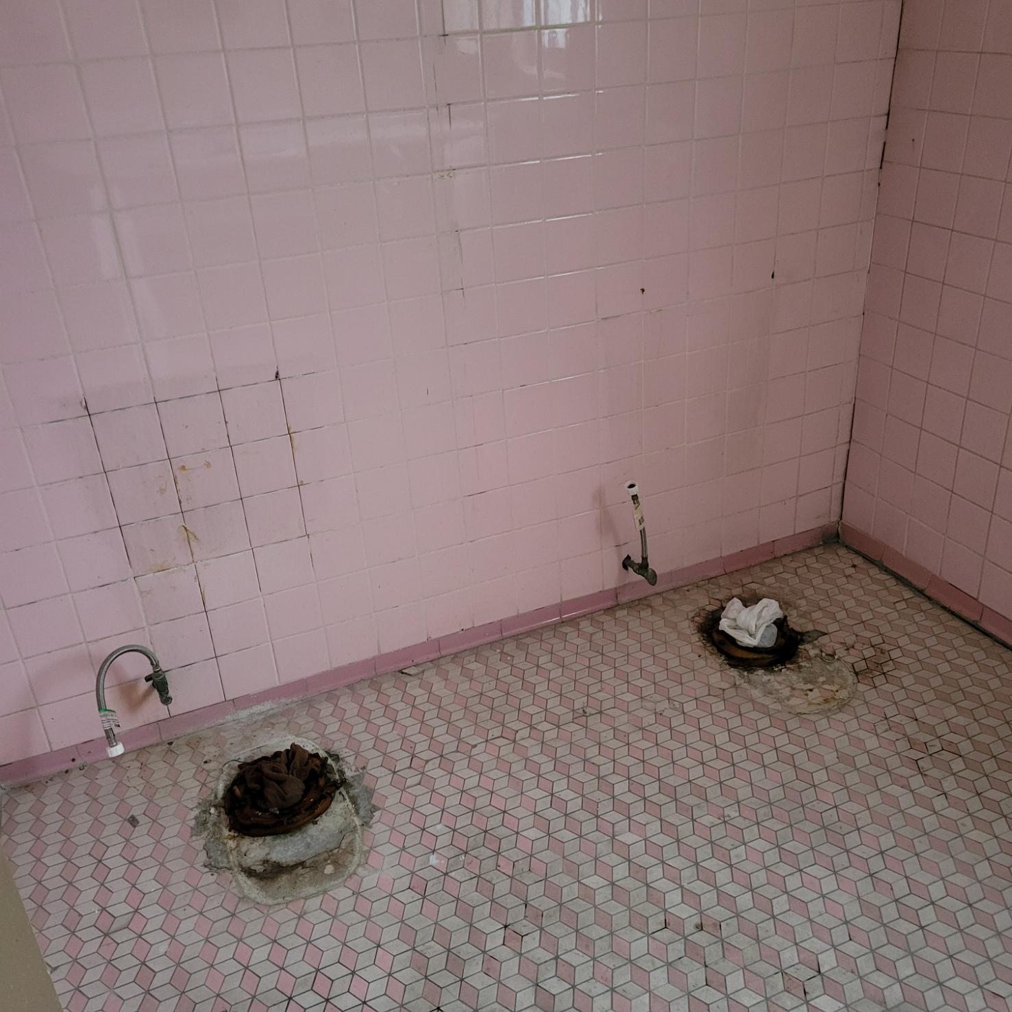 Can I convert 1 of these toilet drains into a sink/laundry tub? Is there simply an adapter to do