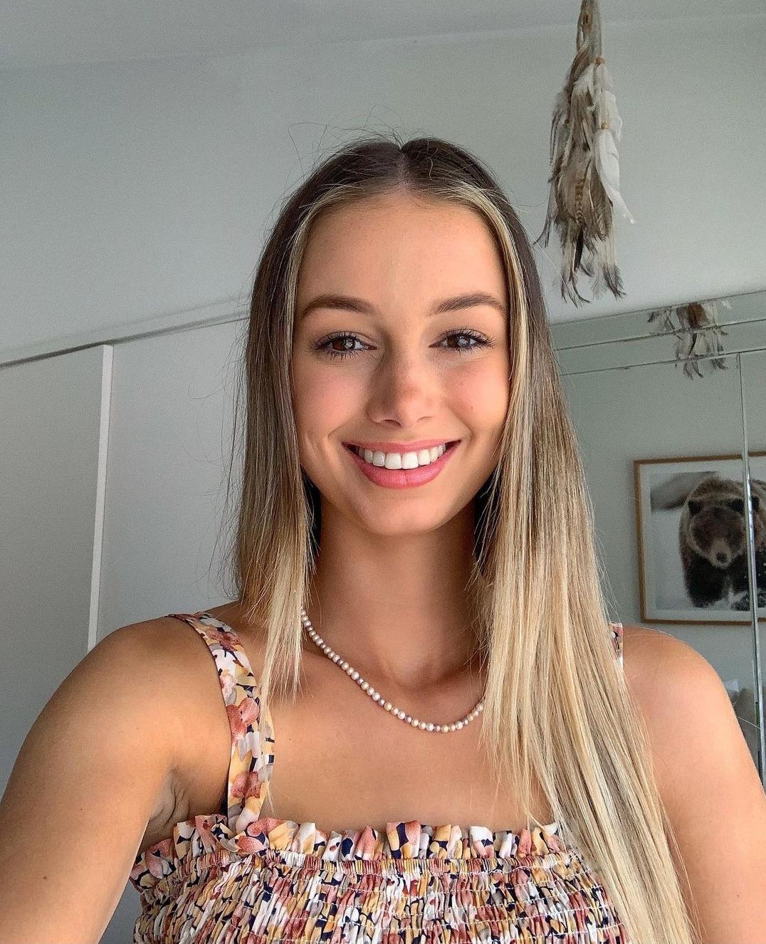 Caitlin Leonard - Sexy