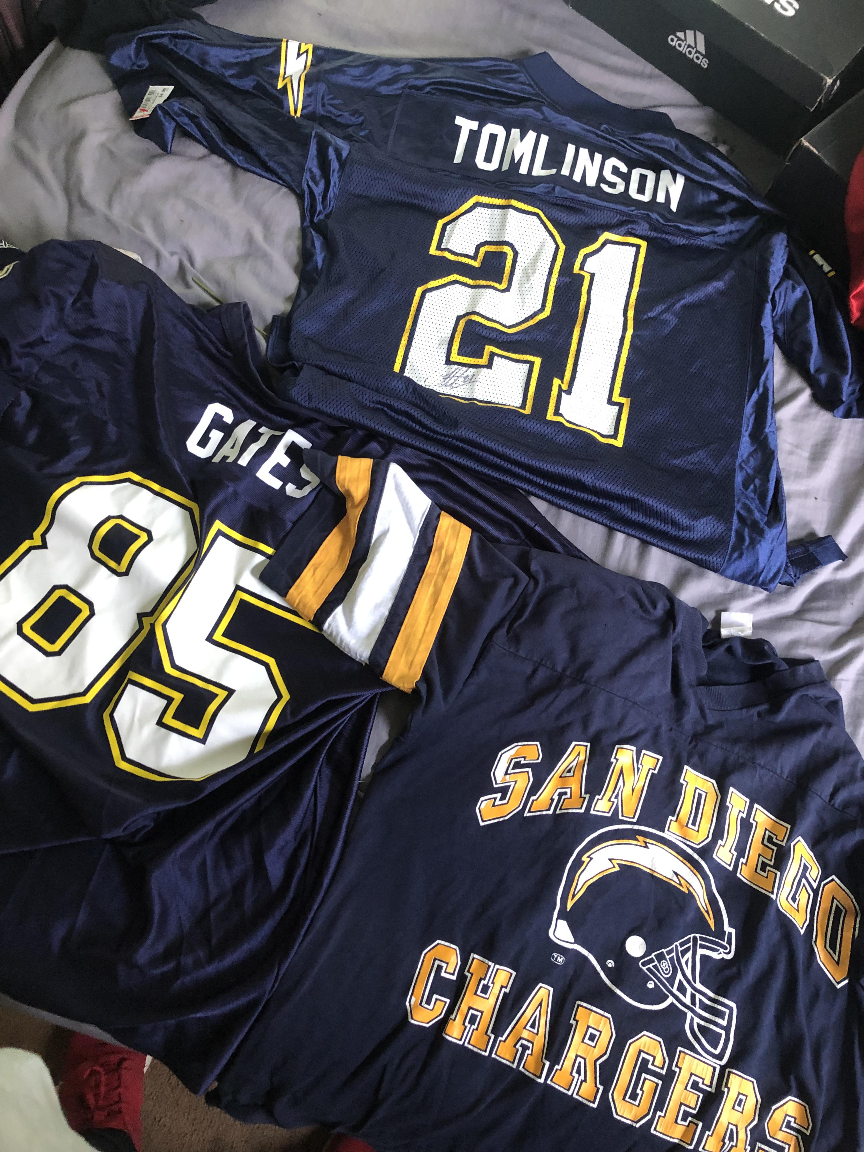 I live in Jersey and found these gems at goodwill . First time I ever