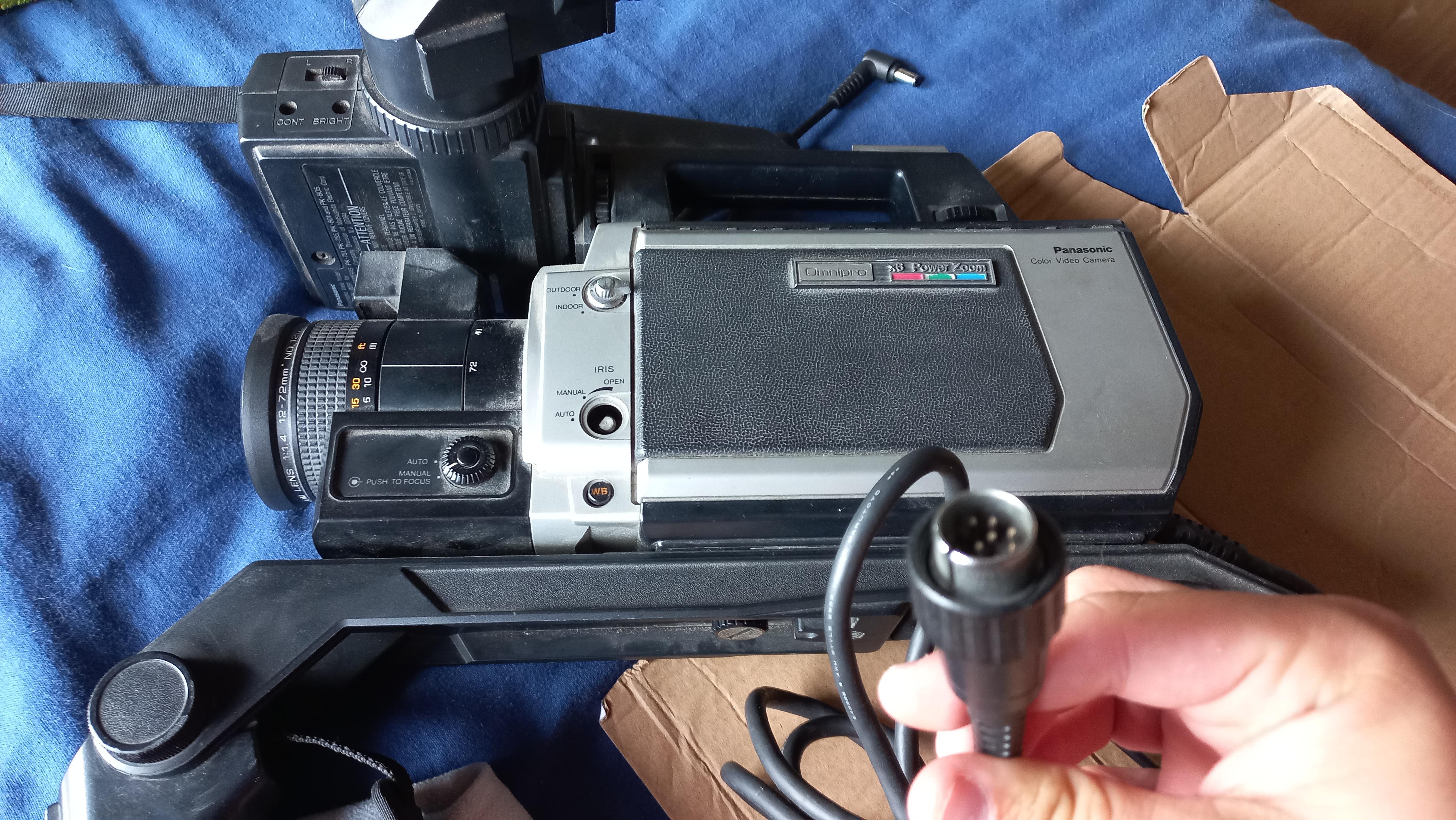 a few months back i went to an antique store and sae this camera, my