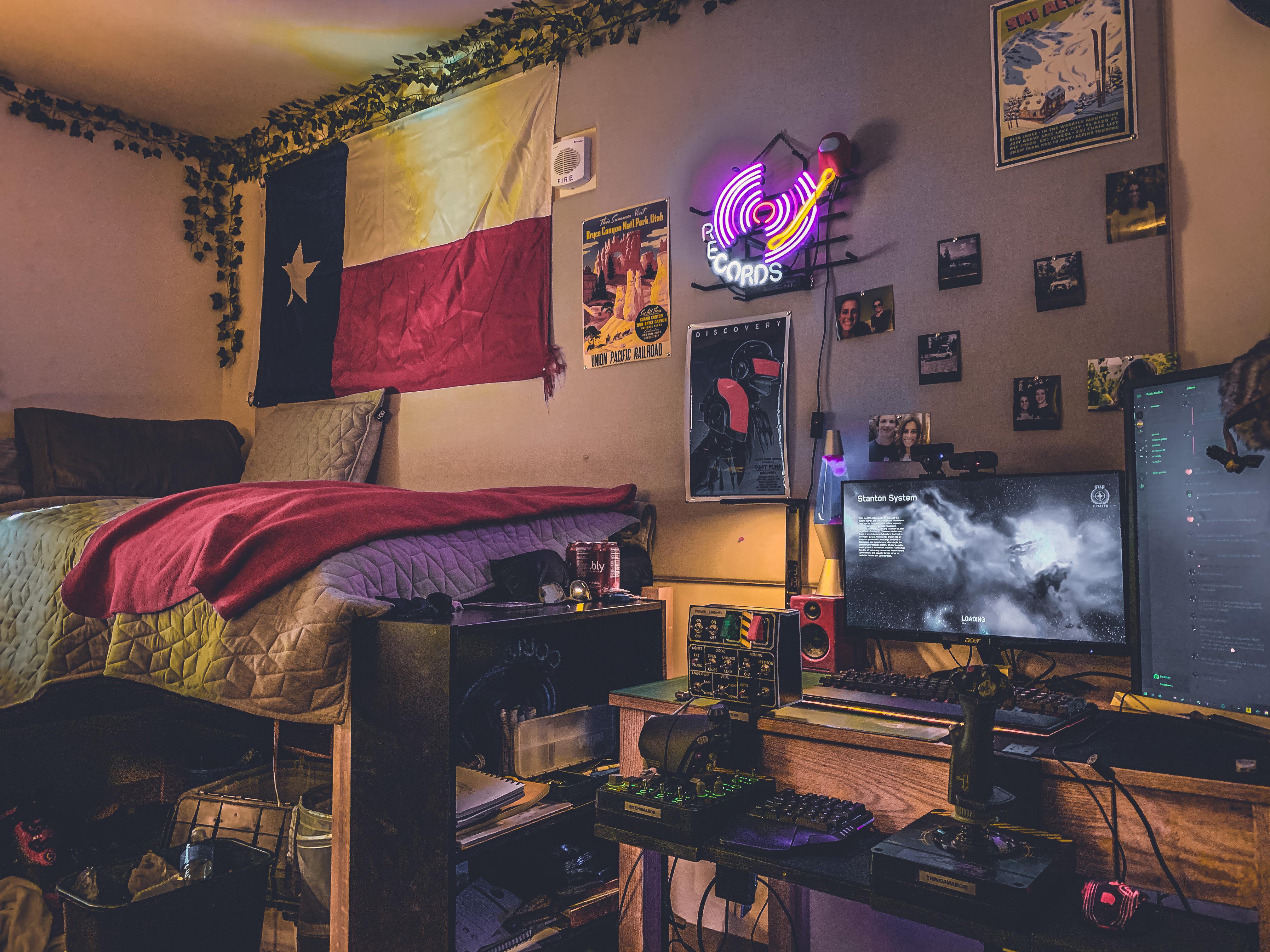 1040 best College Setup images on Pholder Battlestations, Macsetups