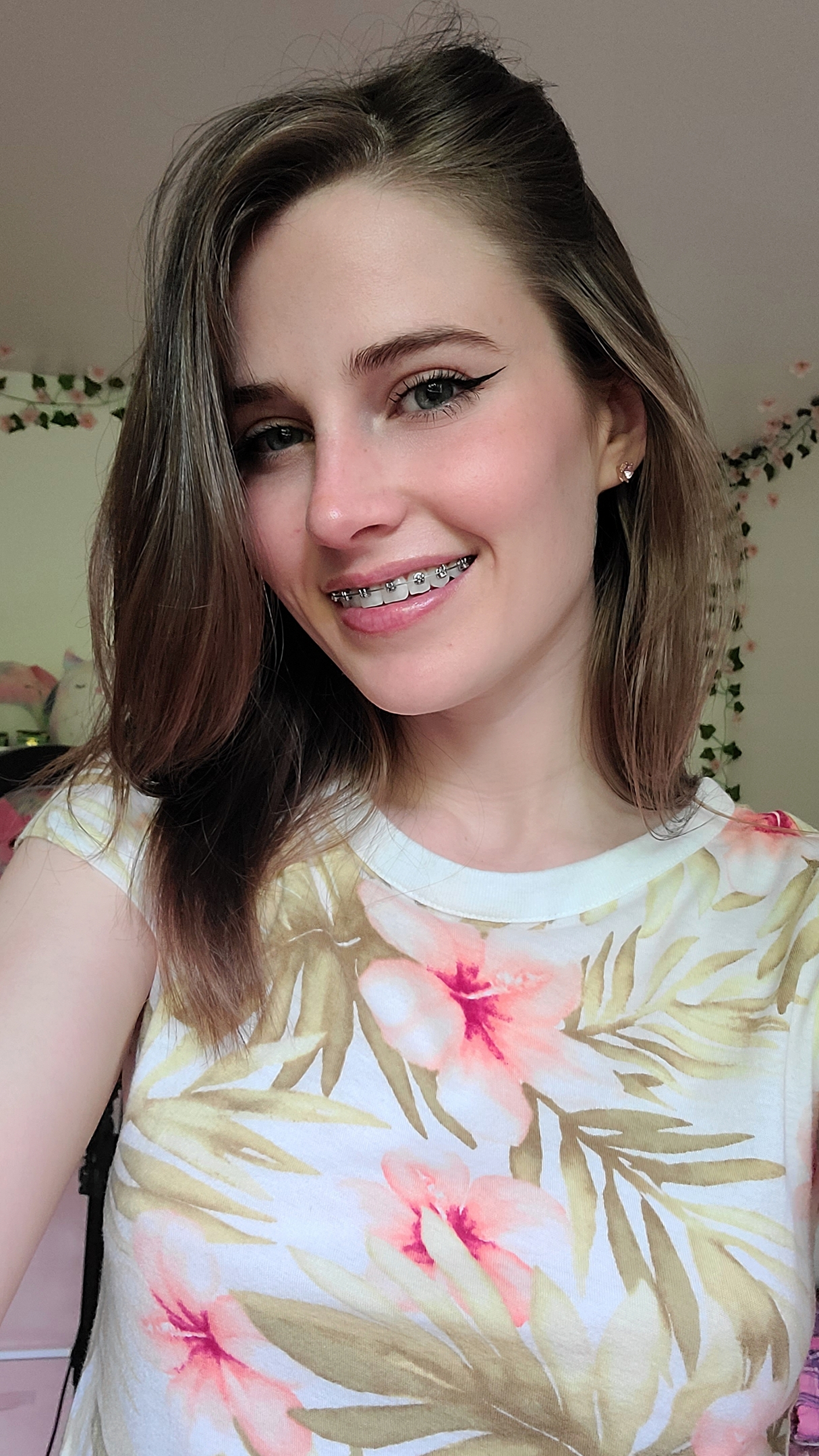 262 best u/gemma-elle images on Pholder | SFW Next Door Girls, Selfie