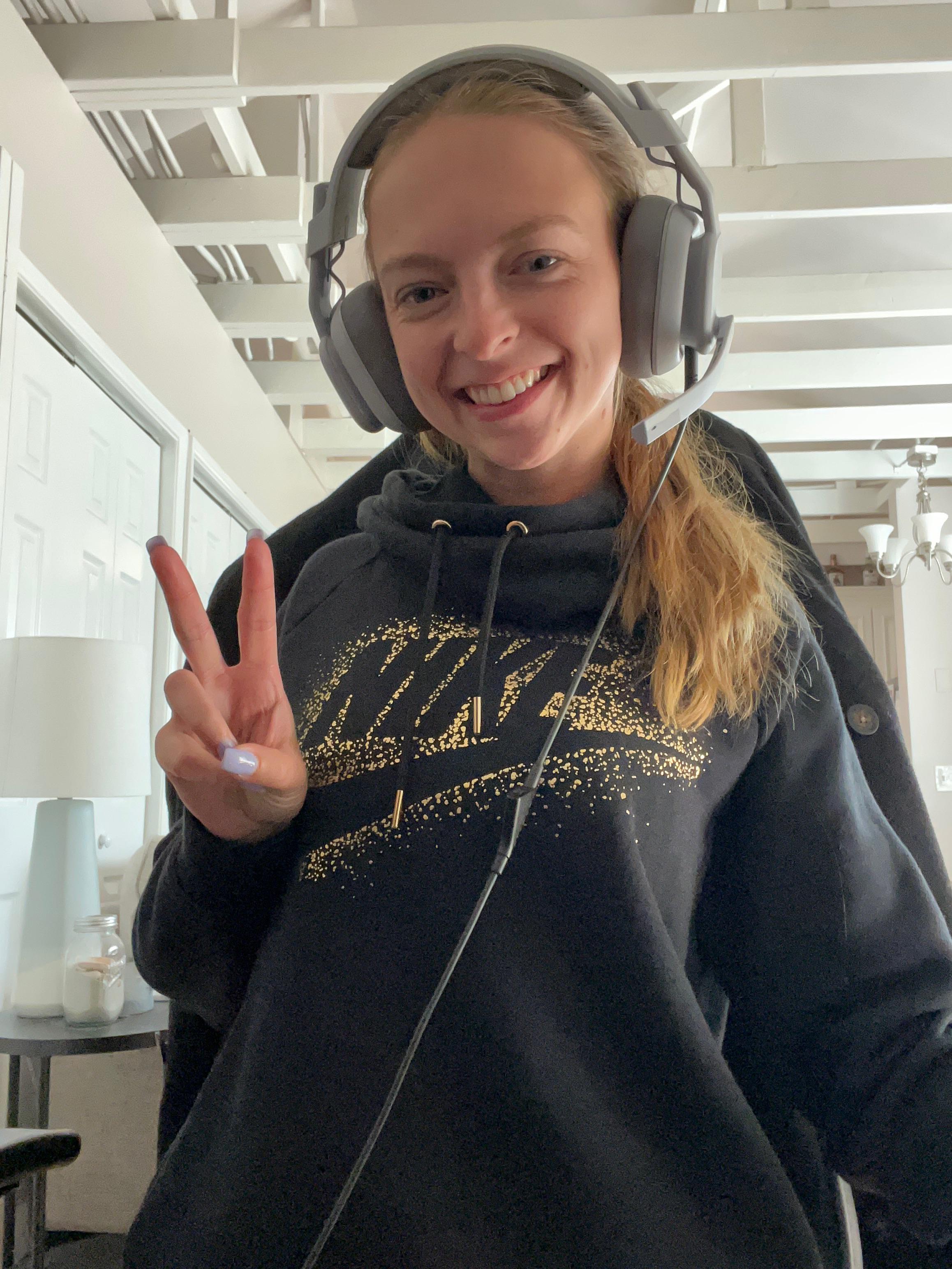 Add me on Discord for my Content Menu😈 and for Gaming🎮 (Link in