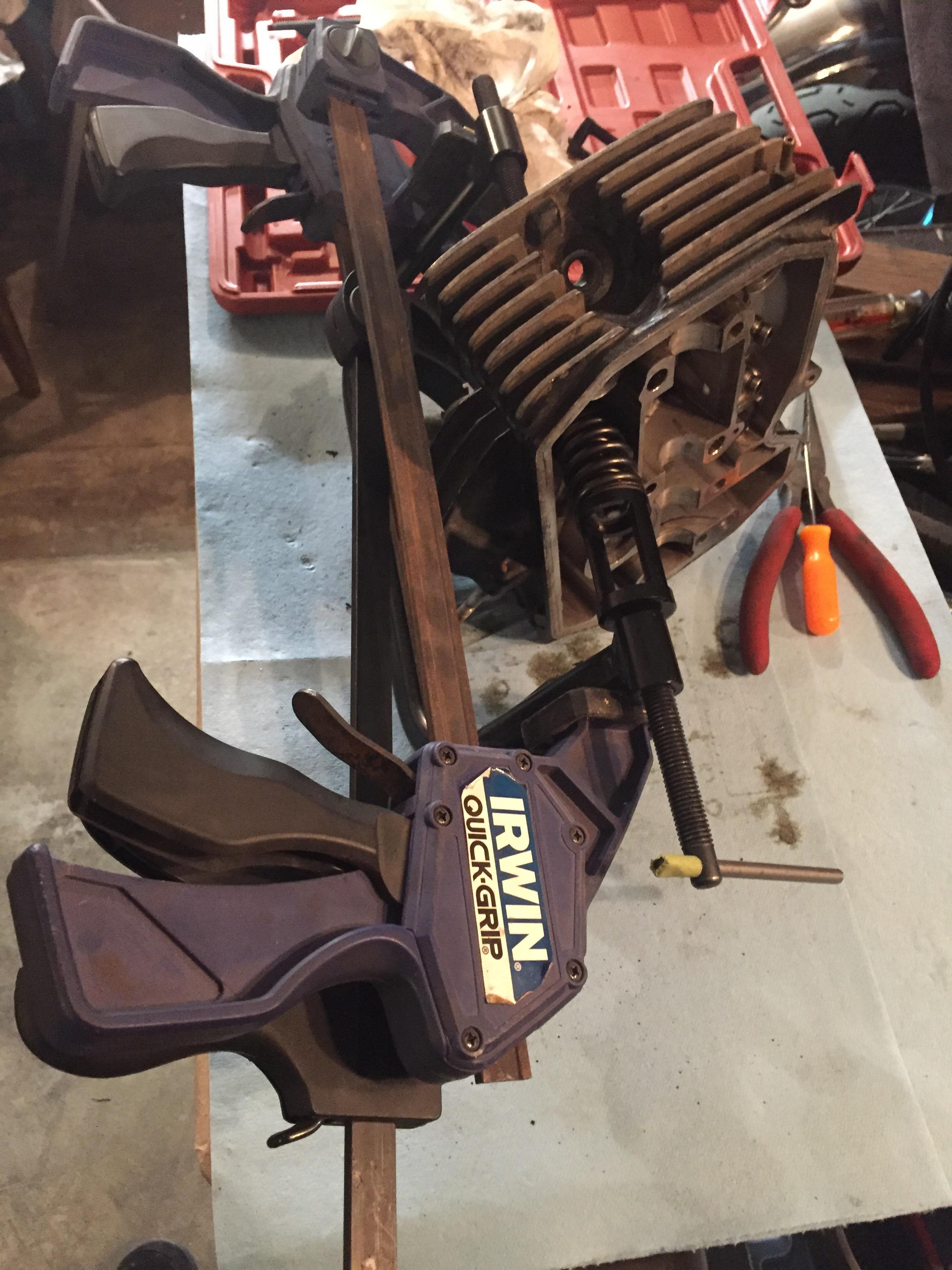 valve spring retainers were stuck. harbor freight tool needed help r