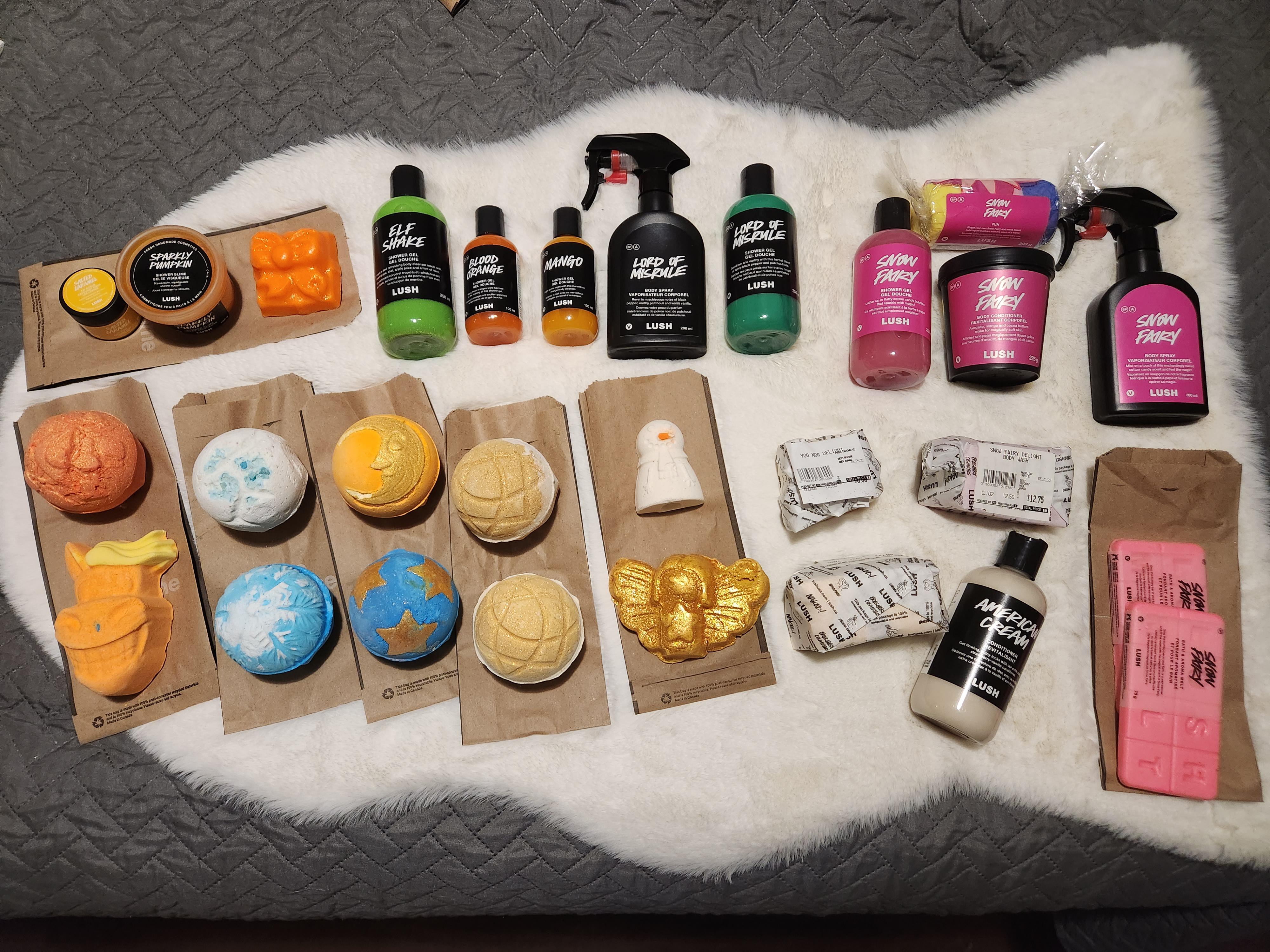 Christmas Gifts + Boxing Day haul from my local Lush. r/LushCosmetics