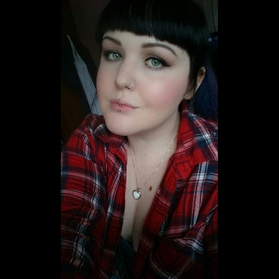 How to switch back to Classic Facebook from New Facebook? Step.