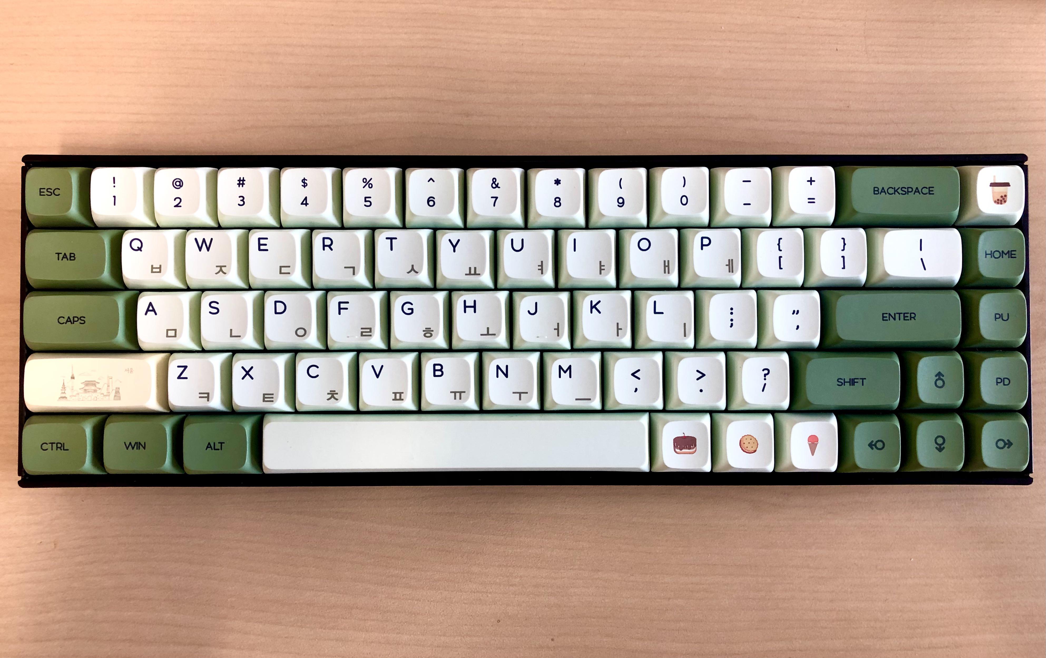 First Ever Keeb Valentine’s Gift (Keychron K6; Matcha Keycaps w