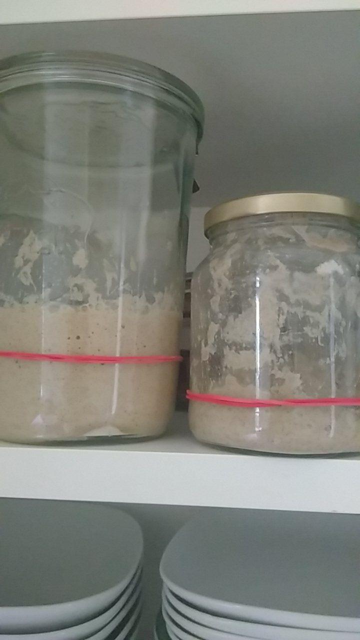 on the right is my (rye) sourdough, on the left a levain from that same