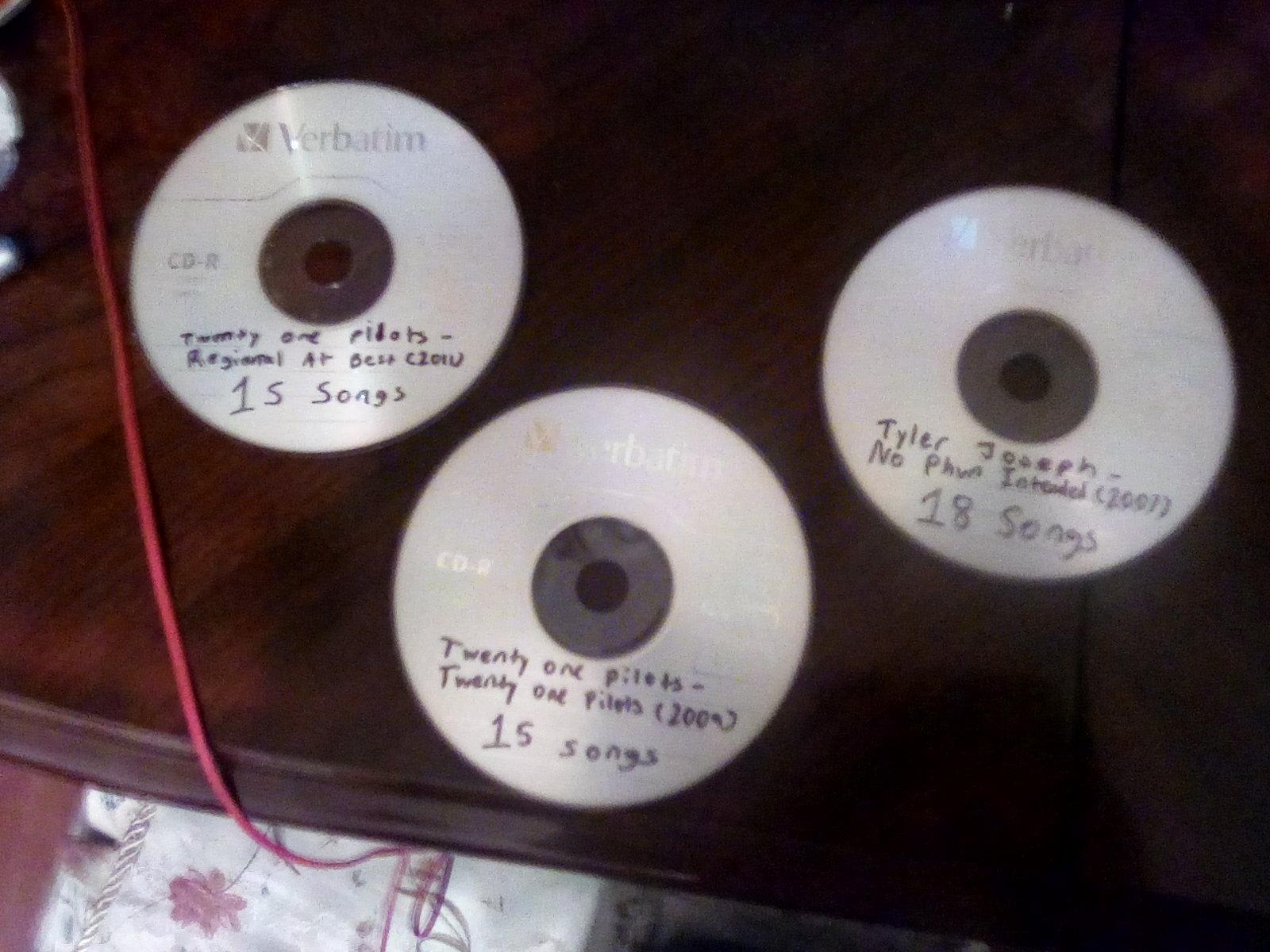 I created 3 albums on my own CDs (bought CDs from Best Buy and burned