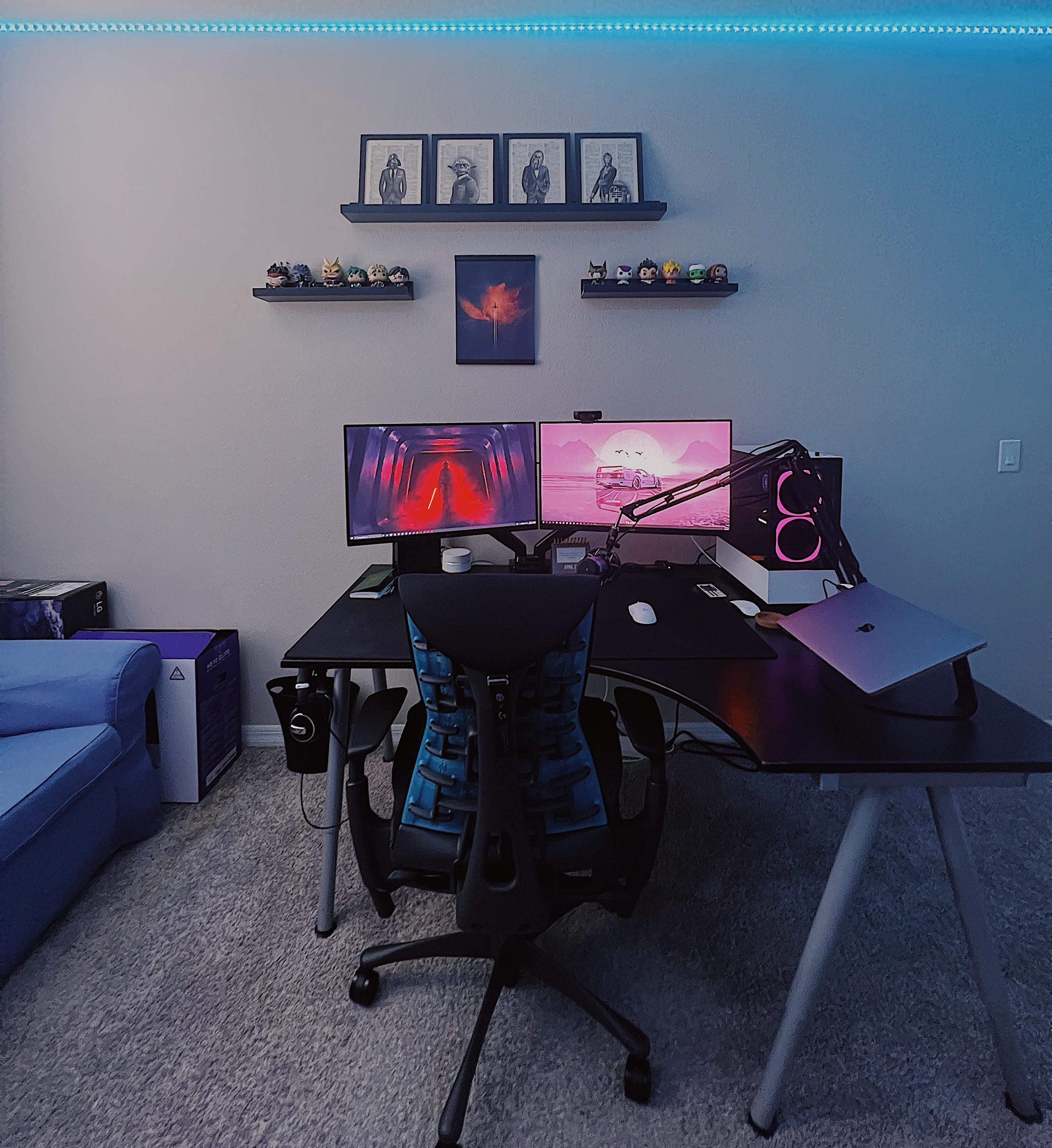 Just received my Herman Miller Embody Chair r/battlestations