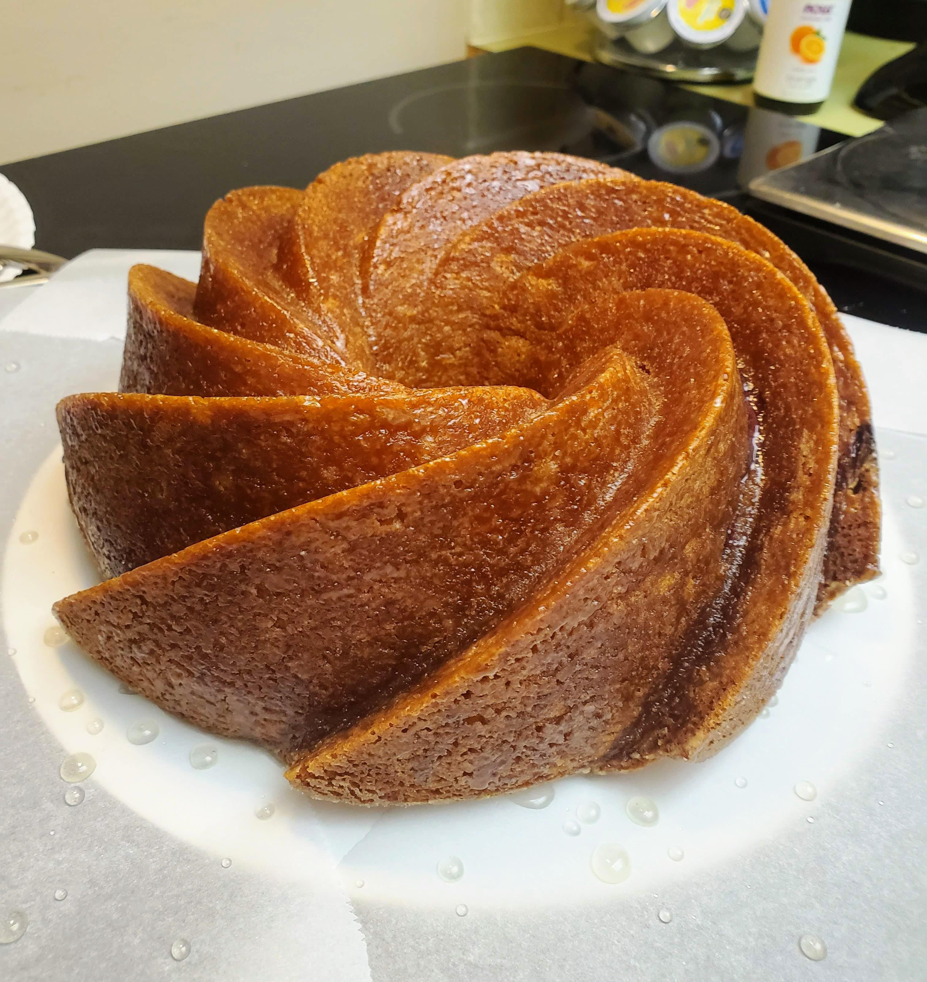 Test driving my new Nordic Ware Heritage Bundt pan r/Baking
