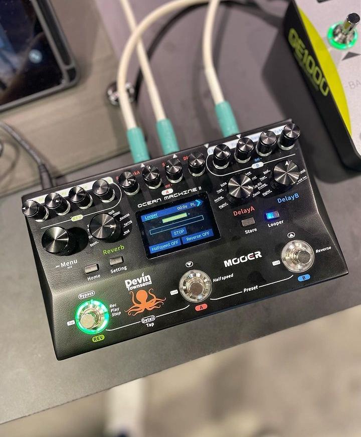 NEW?!: Mooer Ocean Machine V2 : r/DevinTownsend