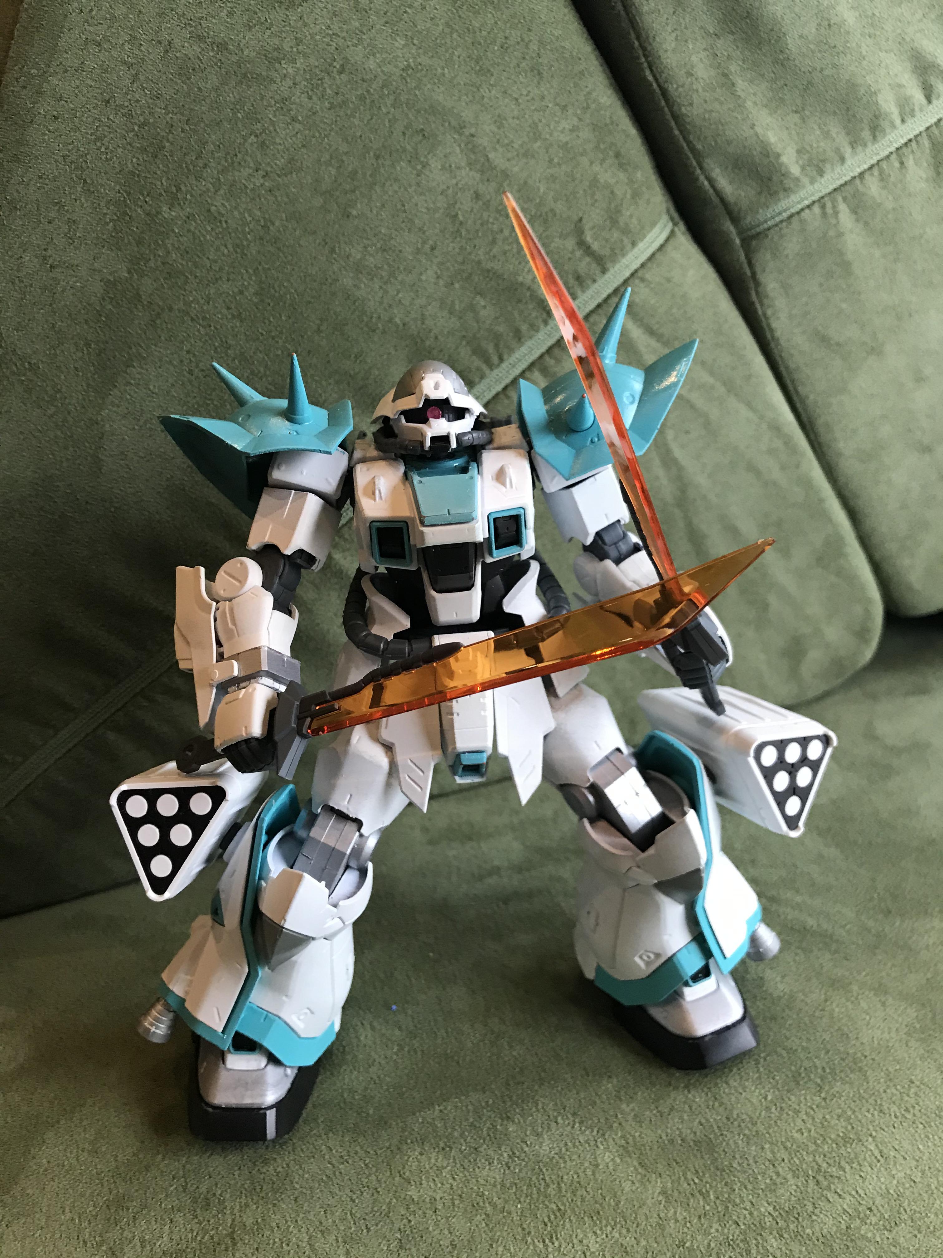My first painted gunpla. I learned a lot and I’ll never paint this way