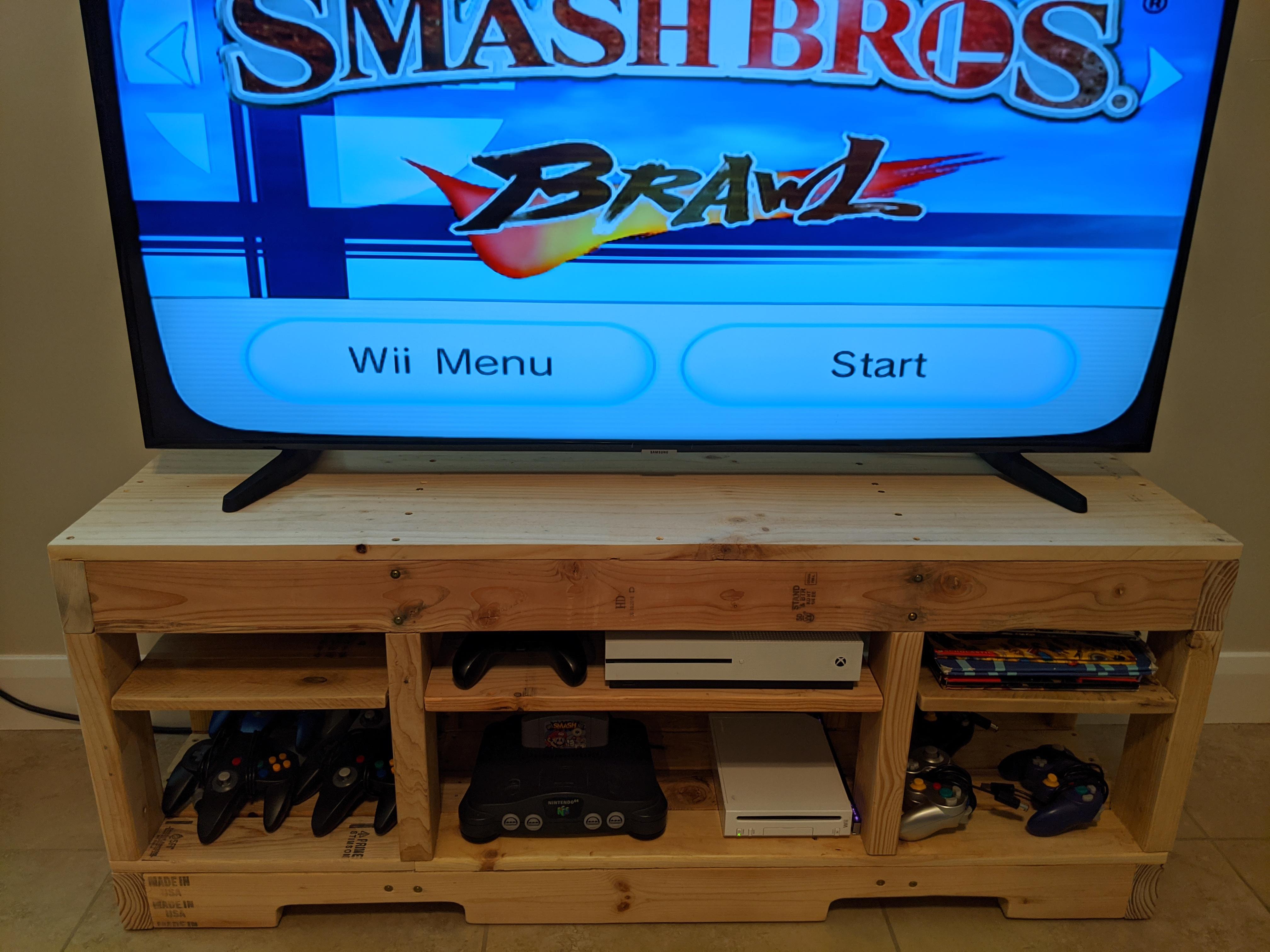 Pallet wood TV stand. One of my first projects in years. r