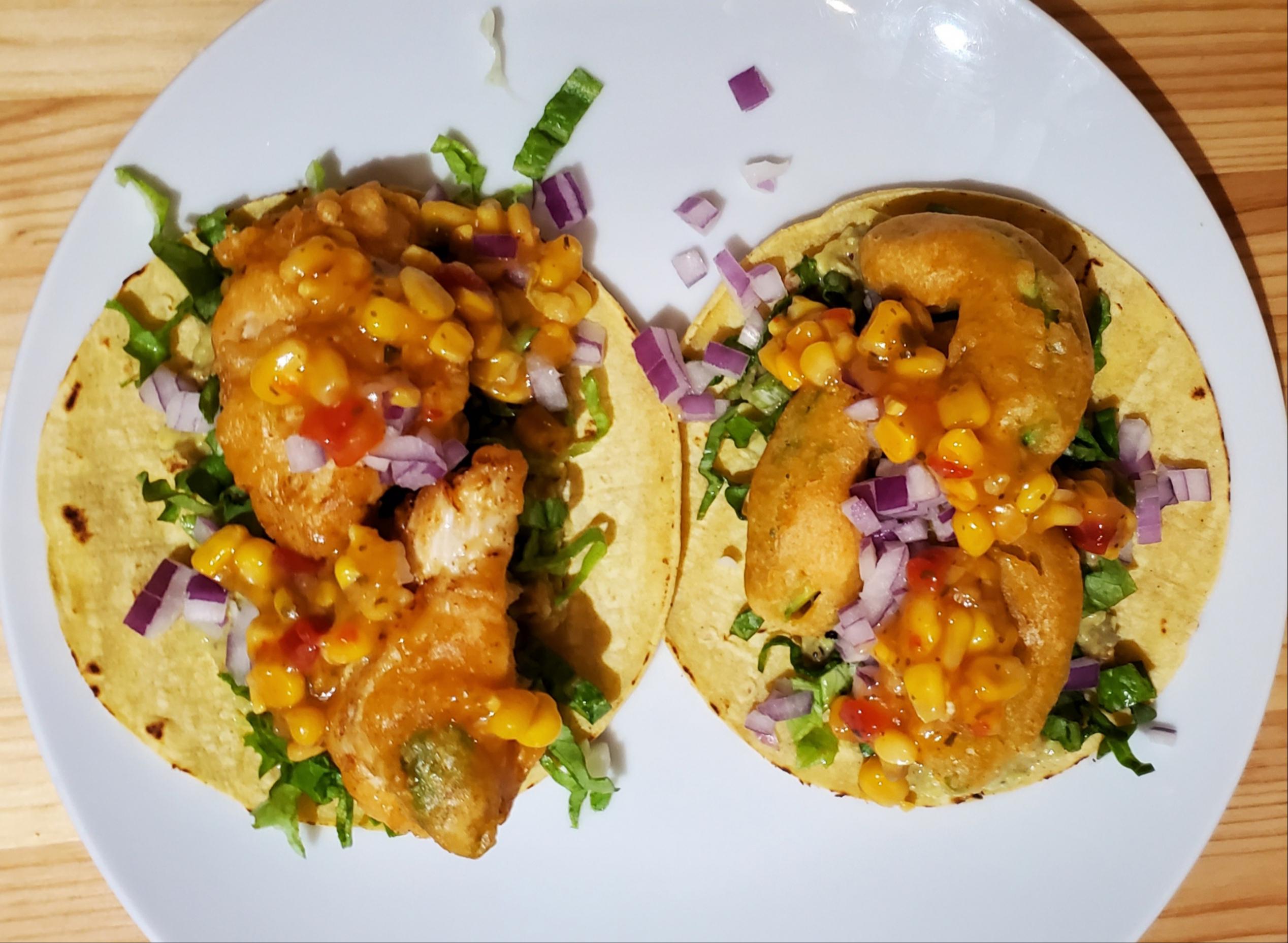 [Homemade] Buttermilk tempura fried chicken and avocado tacos r/food
