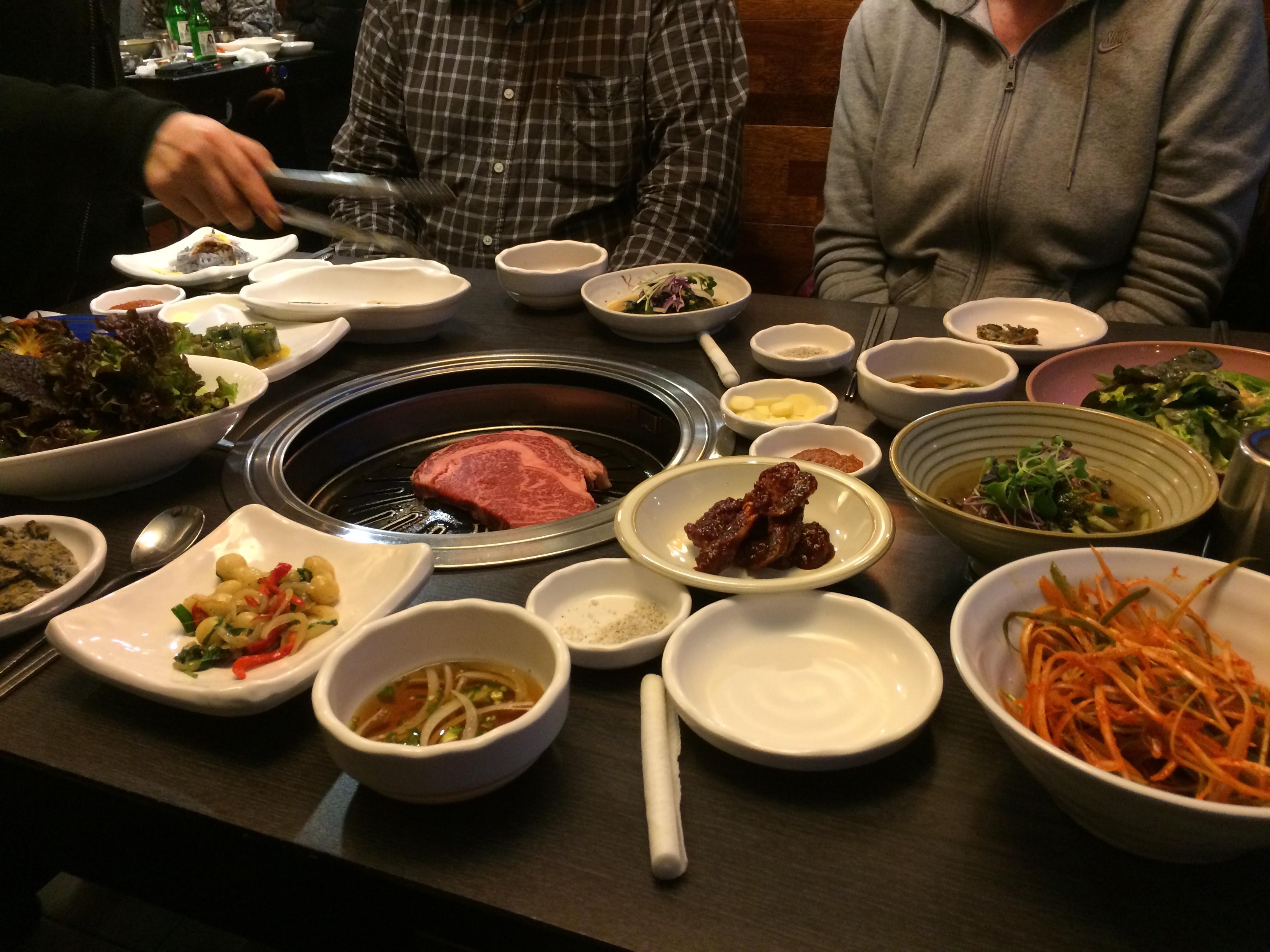 A nice Korean BBQ ( Seoul, South Korea) r/KoreanFoods