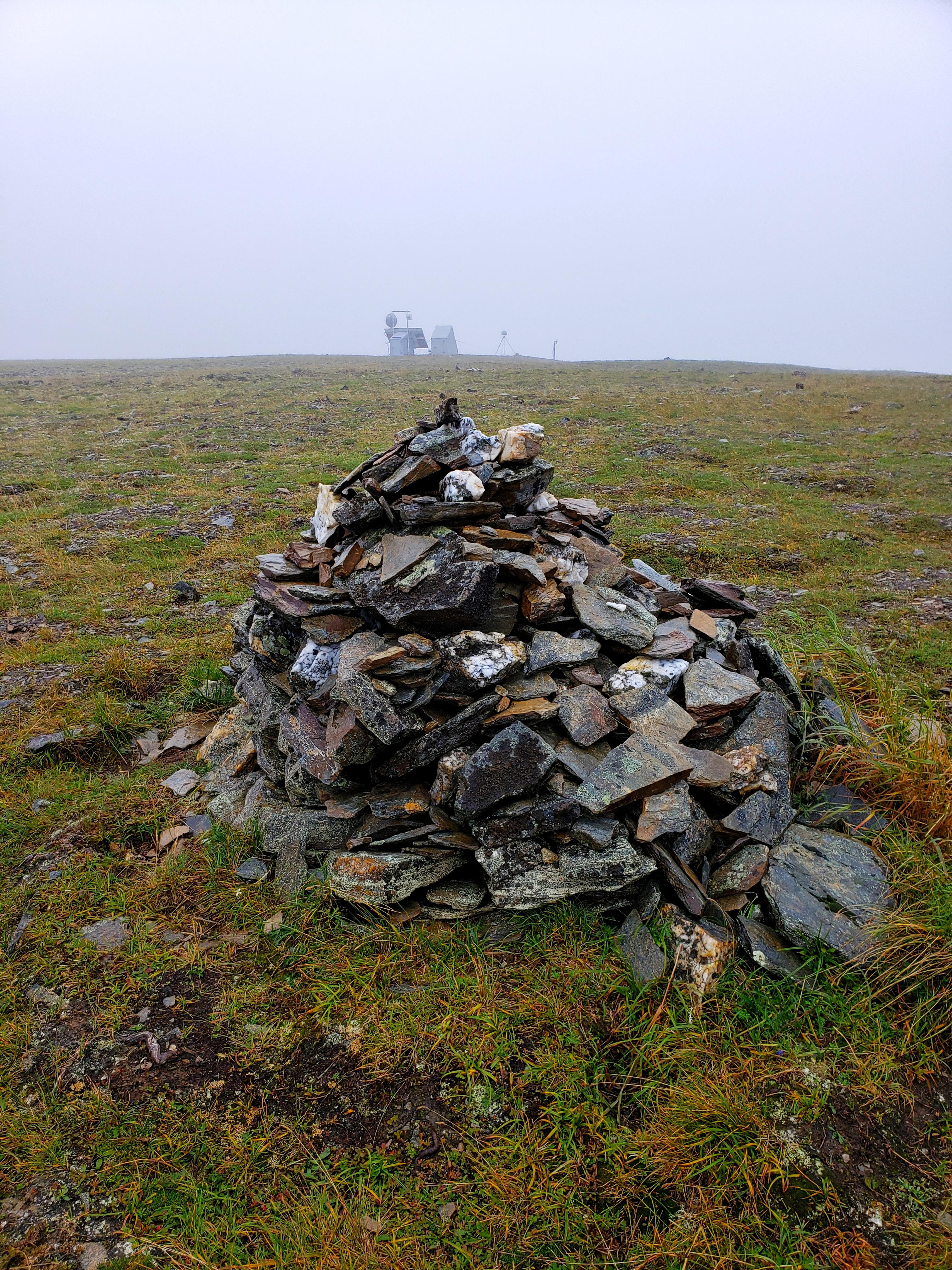 The top of Wickersham Dome, Kantishna r/alaska