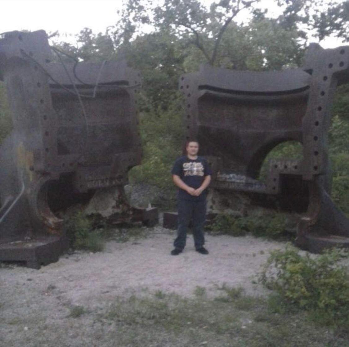 What is this? I know it is sitting at a quarry now turned park. In Castalia,OH r/whatisthisthing