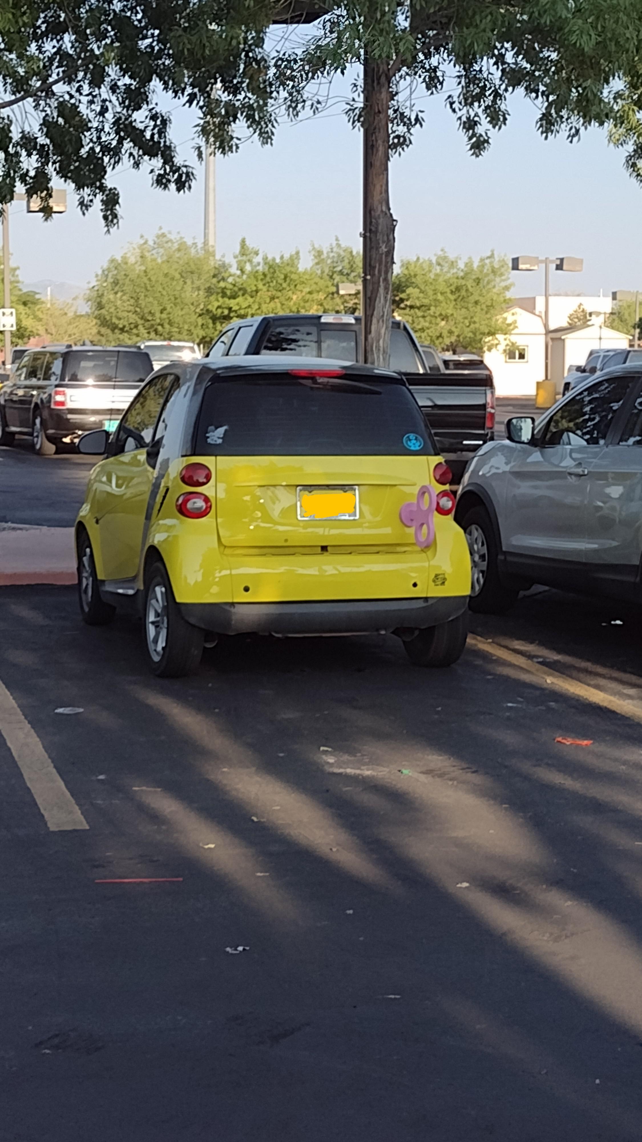This car made my day! r/Albuquerque